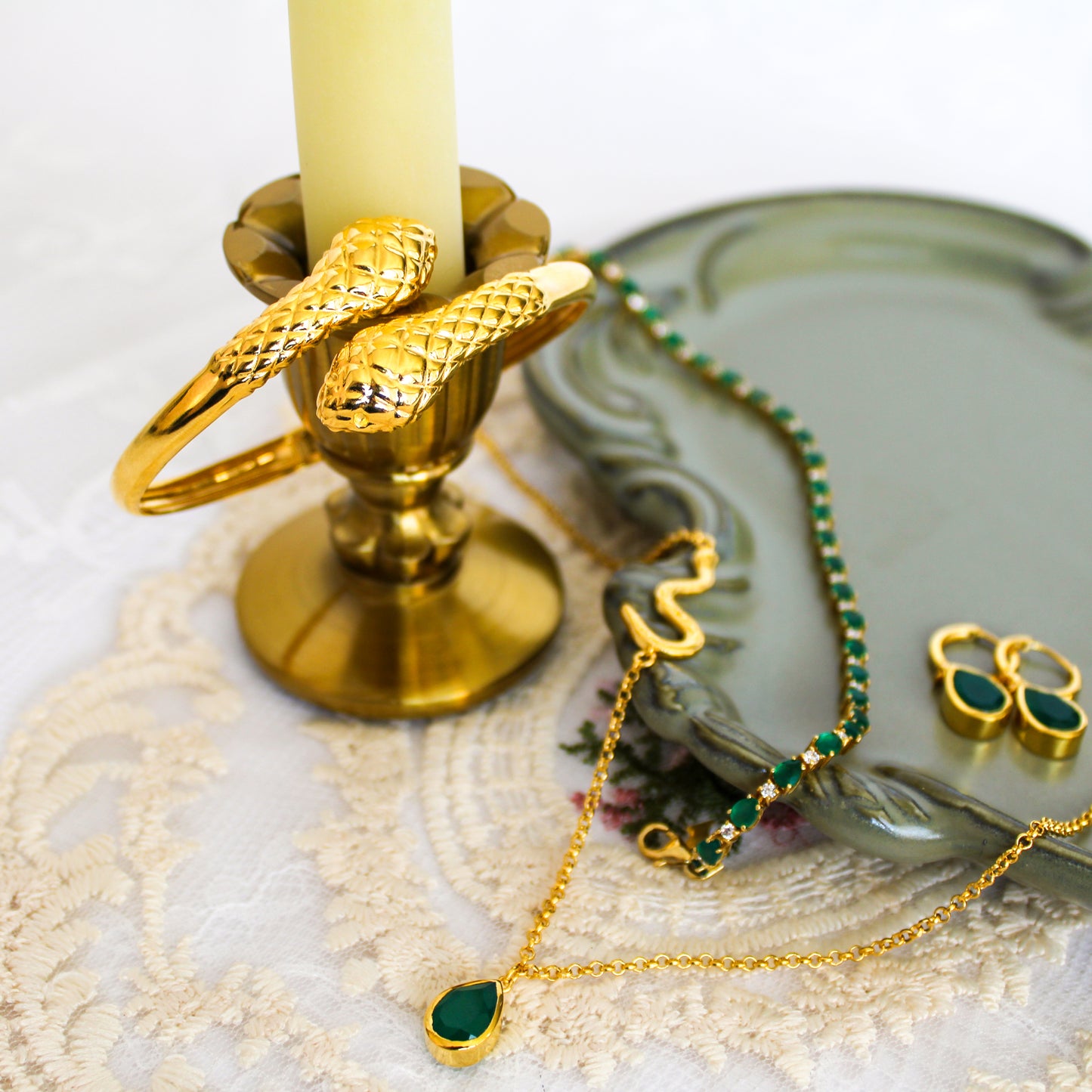 The Serpentine Cuff - Gold