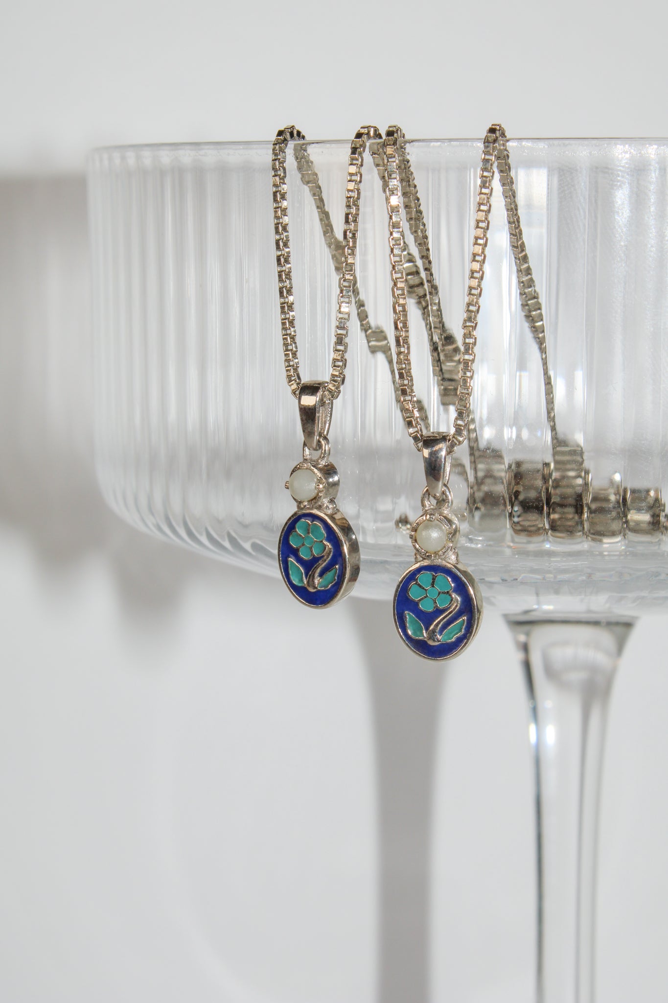 Mourning Bloom Pendant - Silver