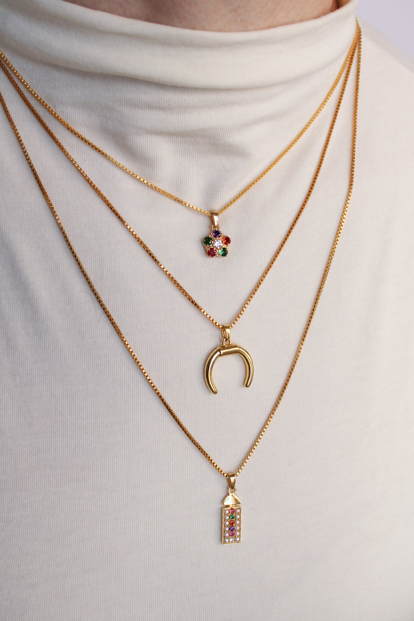 Regard Bloom Pendant - Gold