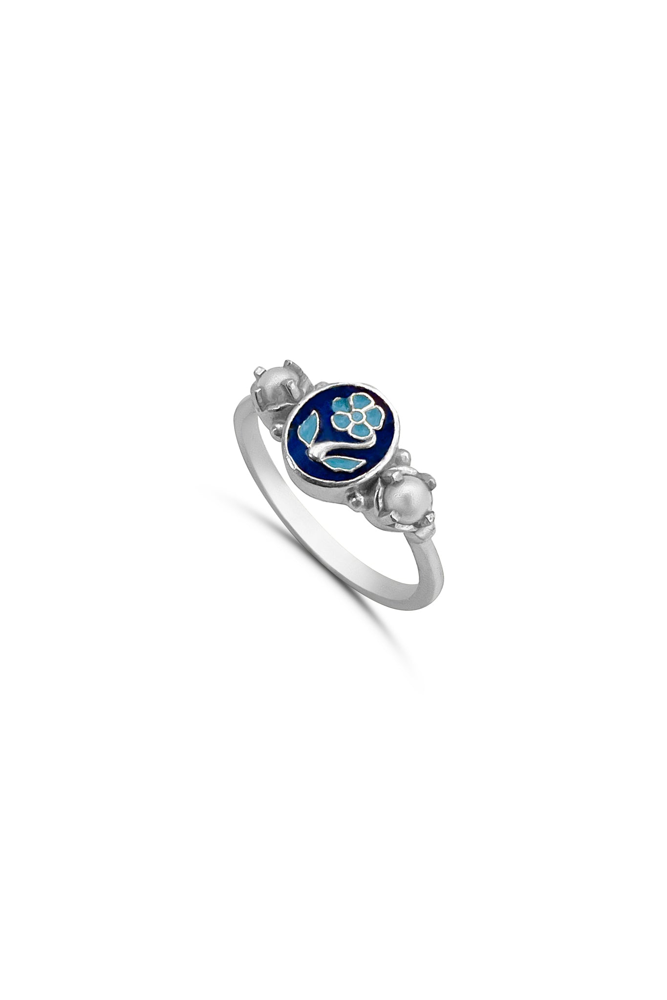 dreamy historical jewelry