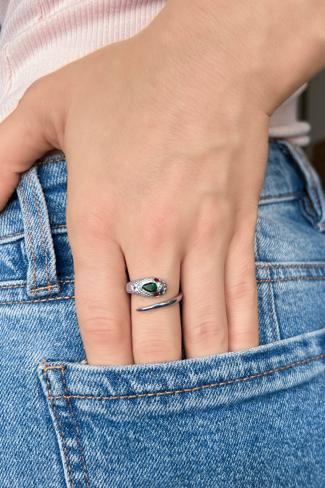 meaningful jewelry for women