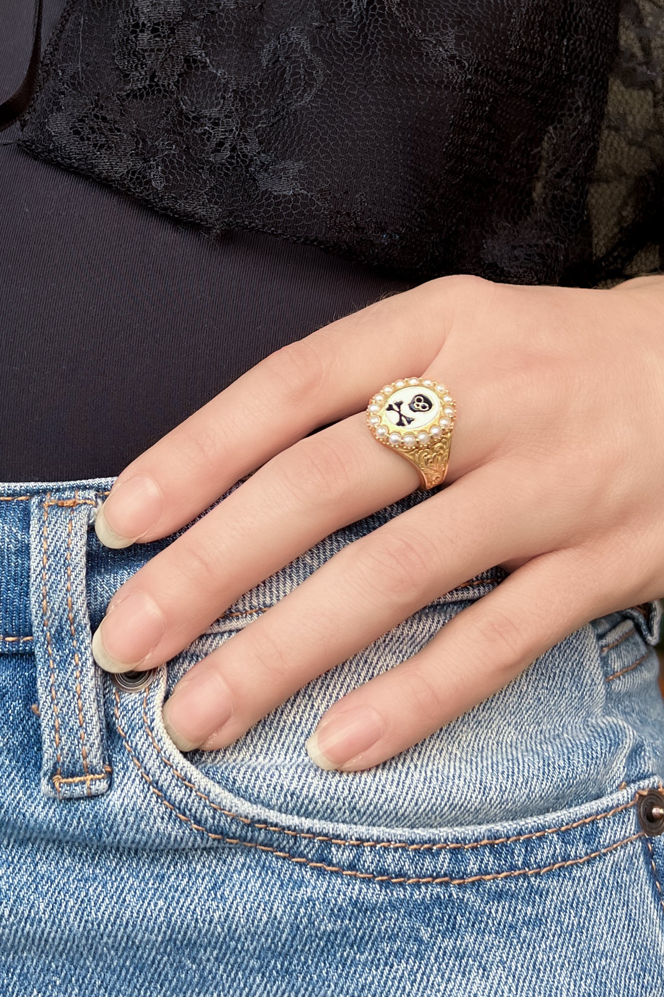 emotional storytelling jewelry