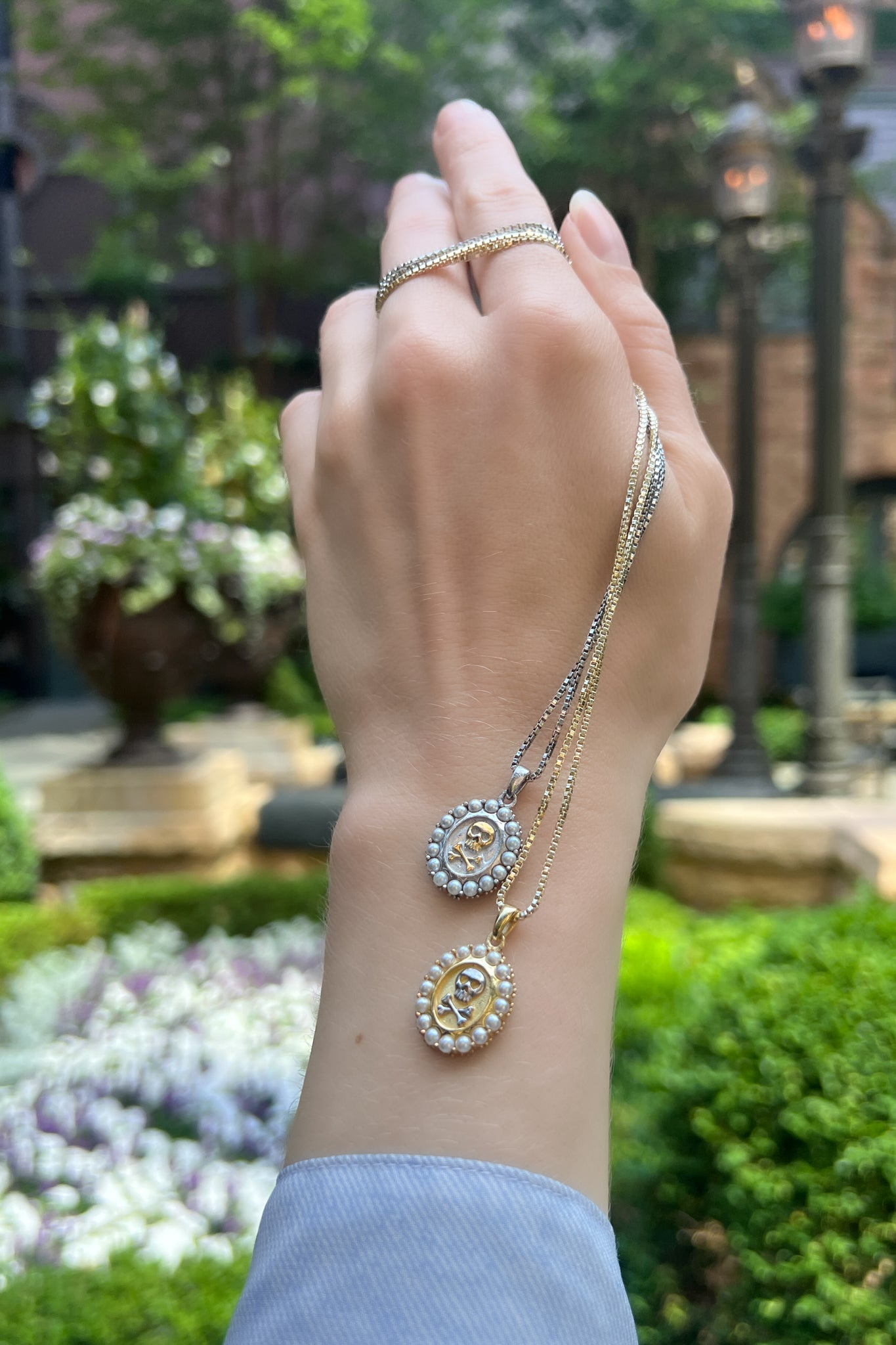 skull and crossbones jewelry