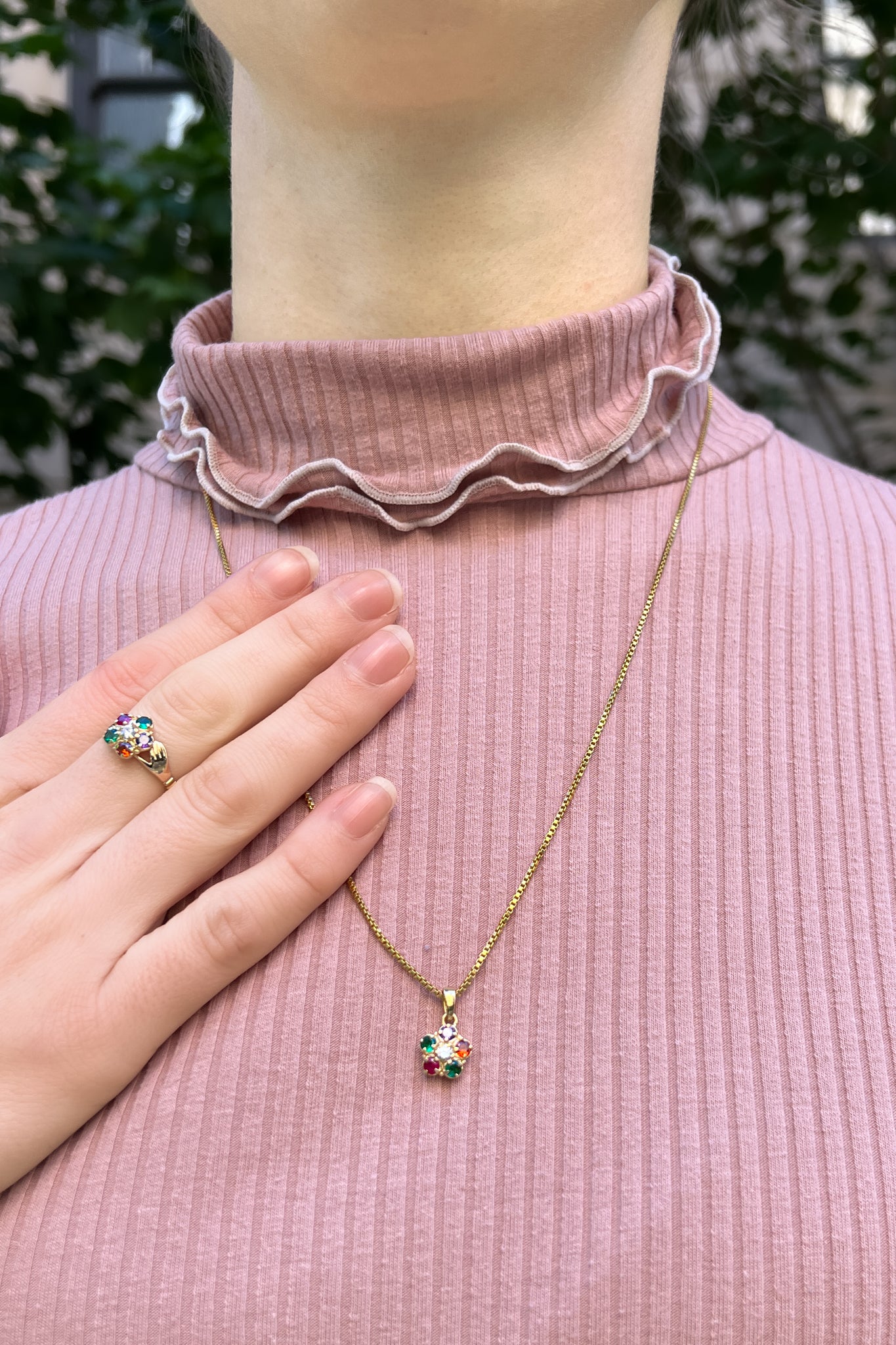 Regard Bloom Necklace - Gold