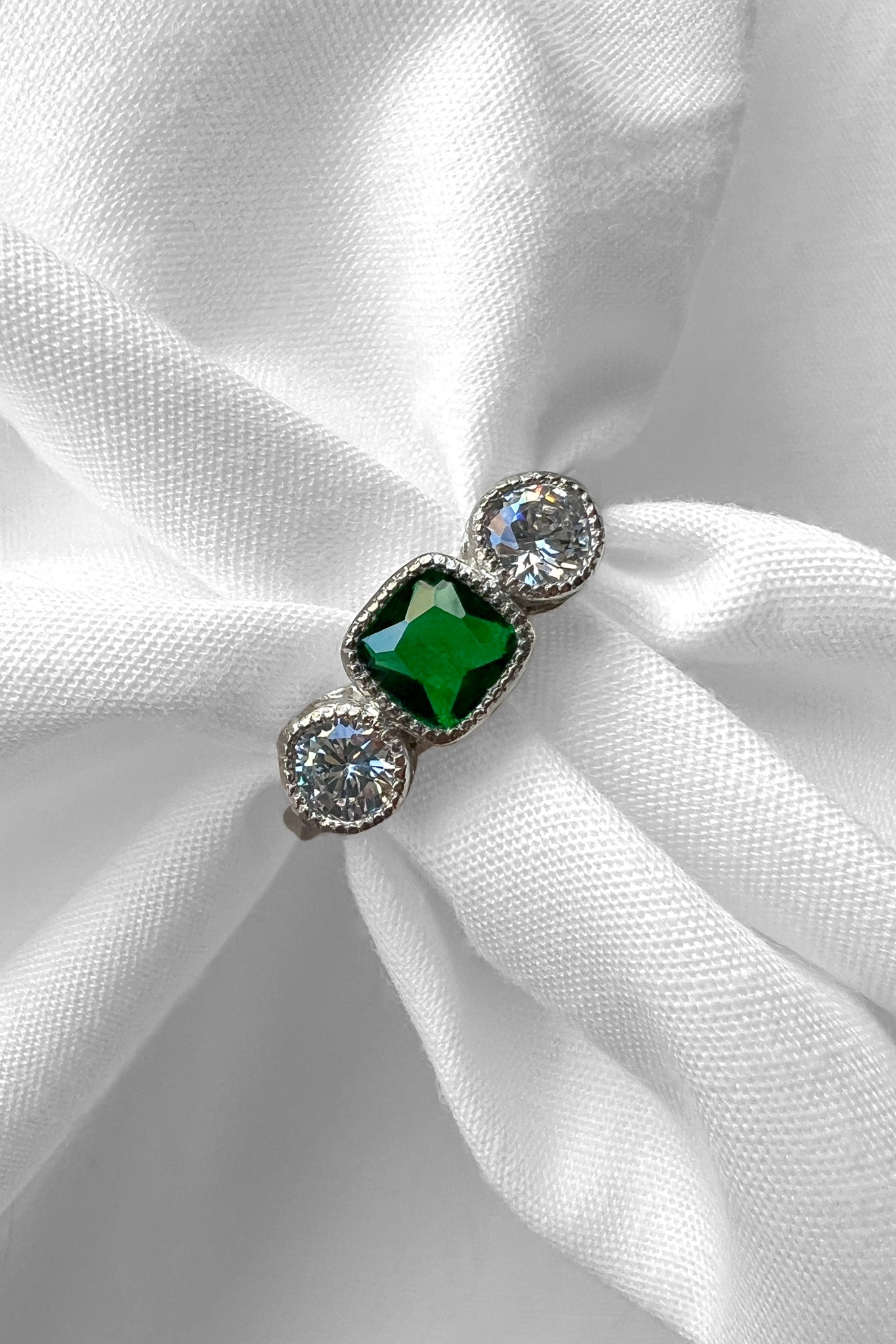 green and silver vintage ring