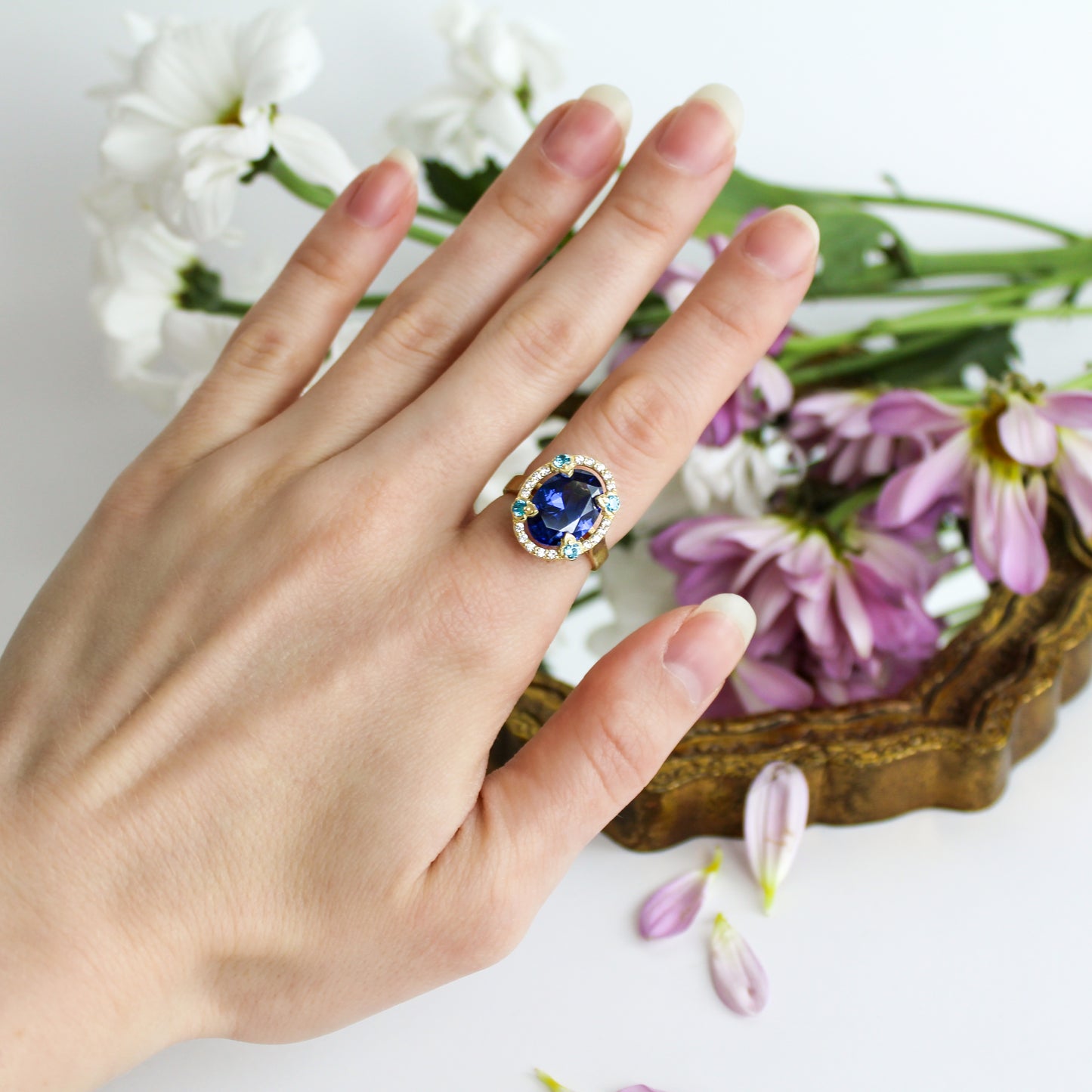 Sapphire Legacy Ring - Gold
