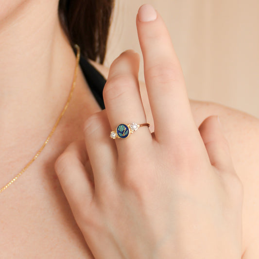 Mourning Bloom Ring - gold