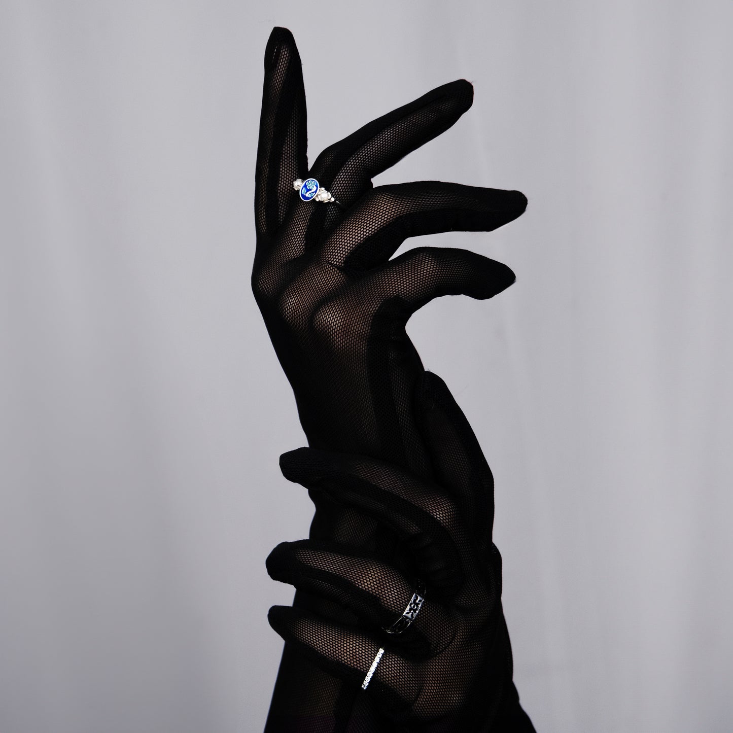 Mourning Bloom Ring - Silver