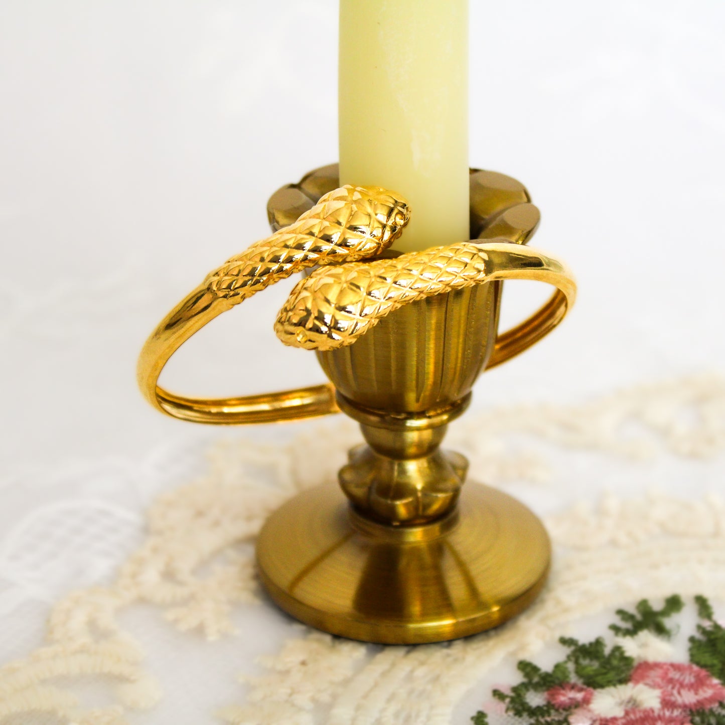 The Serpentine Cuff - Gold