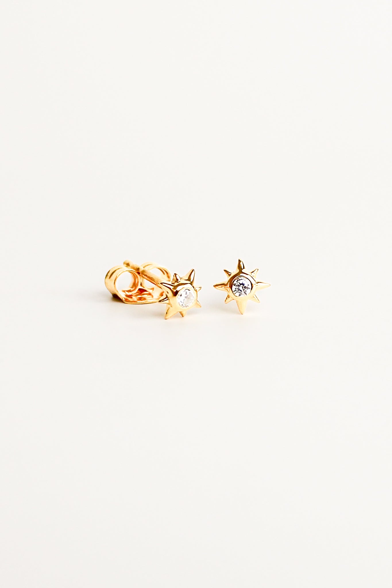 Stella Stud Earrings - gold