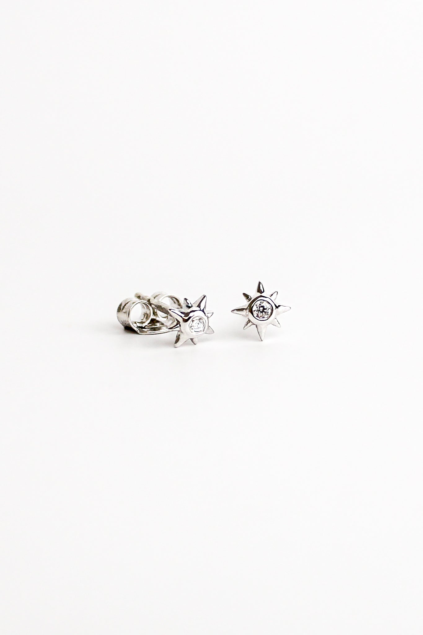 Stella Stud Earrings - silver