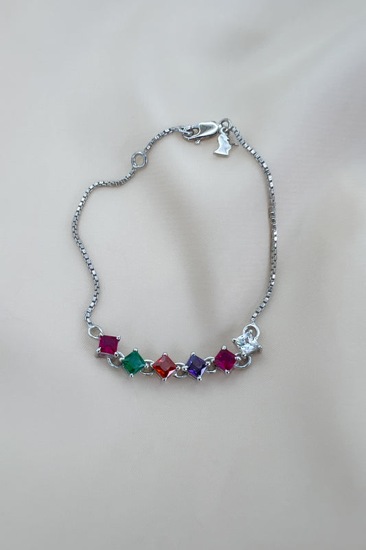 Linked-Love Bracelet - Silver