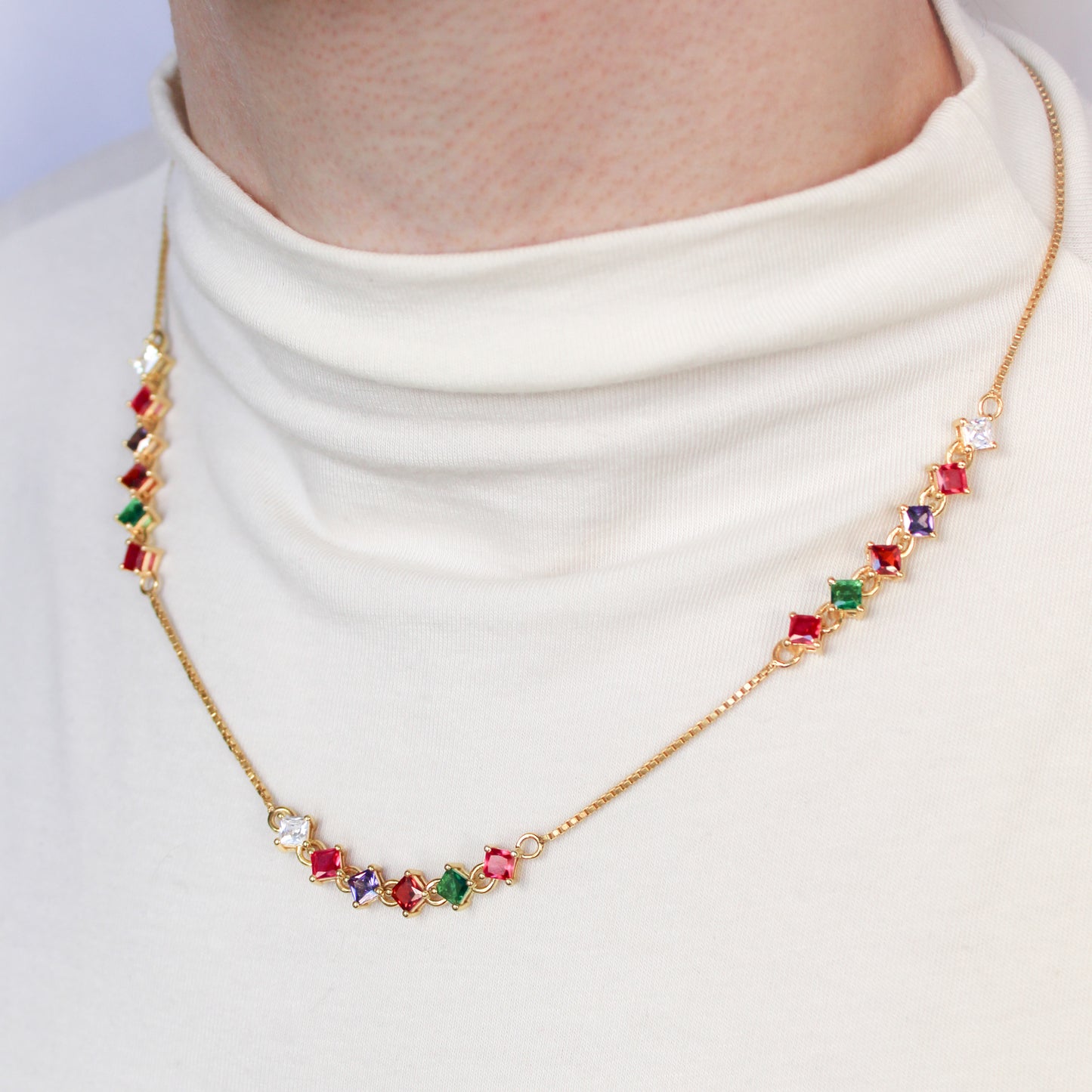 Linked-Love Necklace - Gold