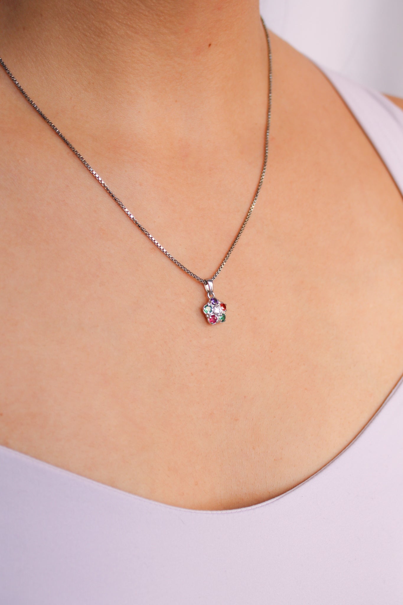 Regard Bloom Necklace - Silver