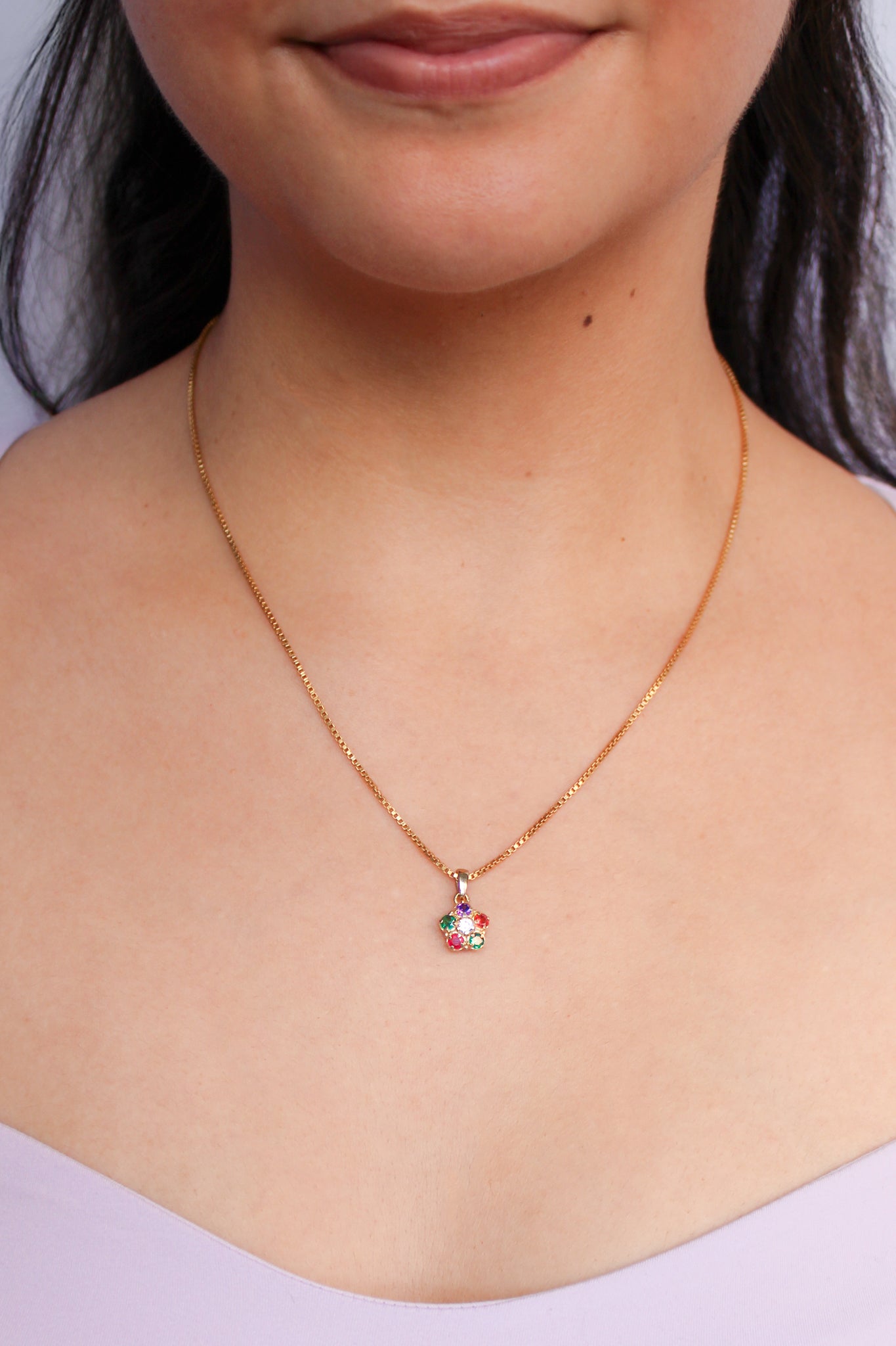 Regard Bloom Necklace - Gold