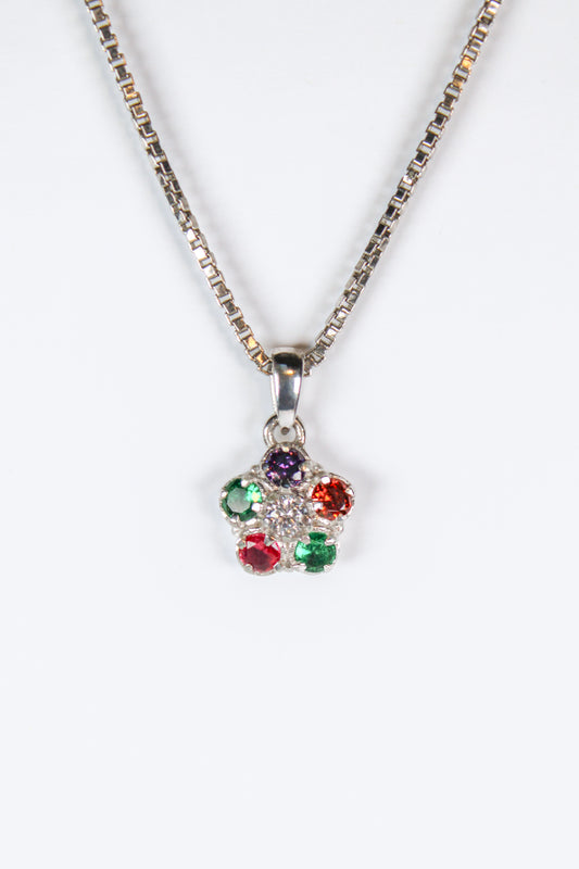 Regard Bloom Pendant - Silver