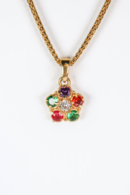 Regard Bloom Pendant Gold