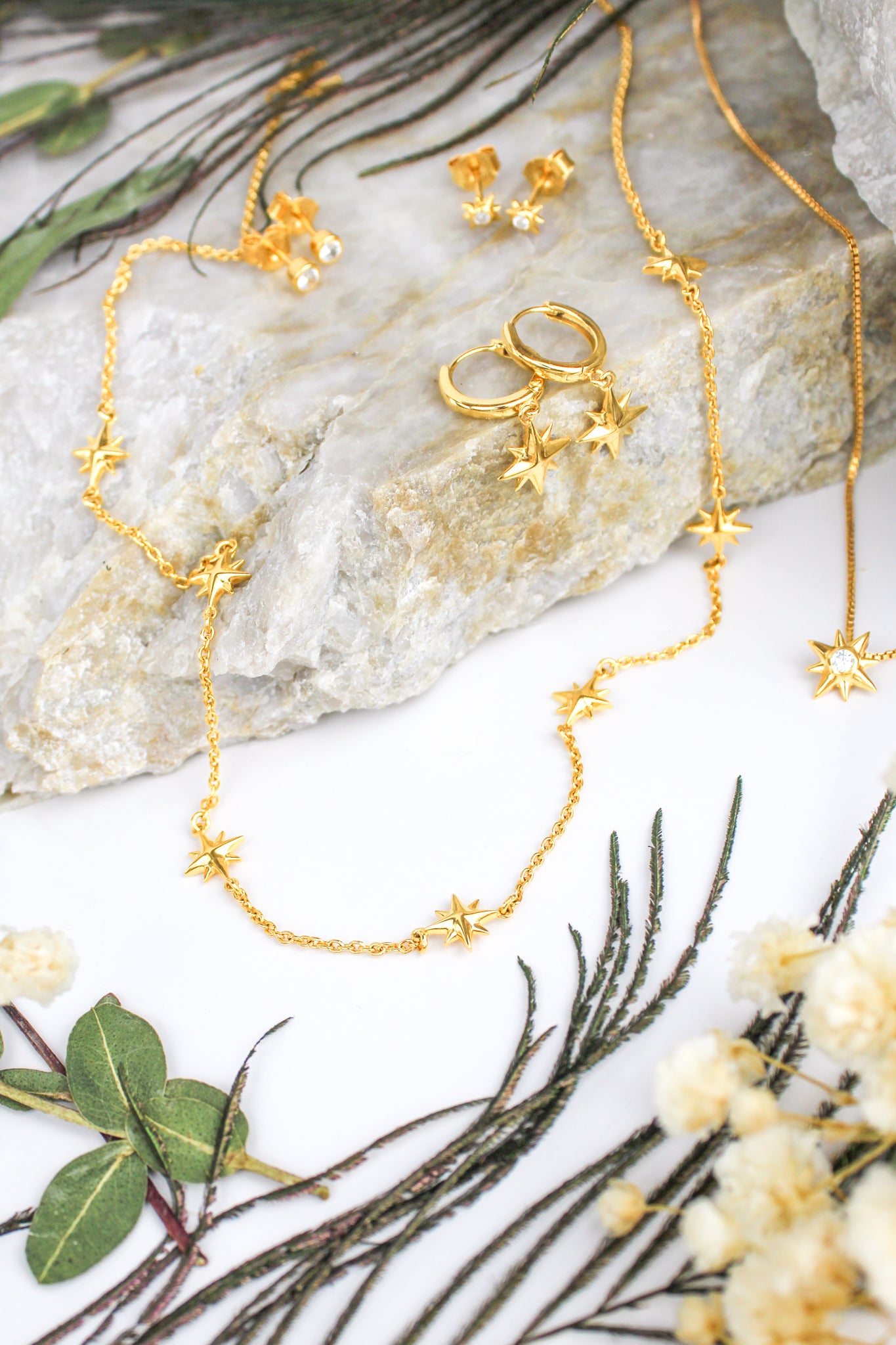 Juno Necklace - Gold