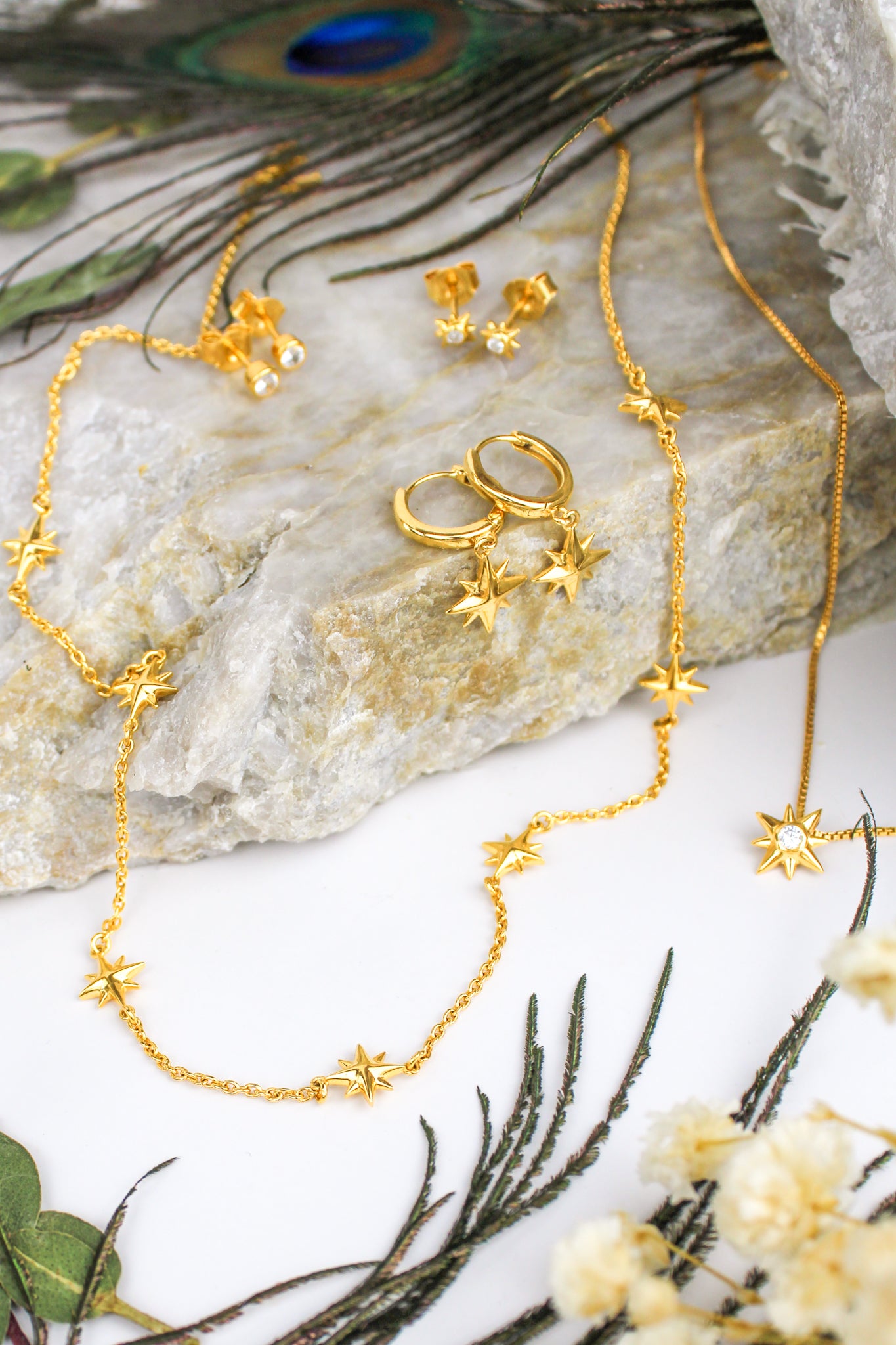 Stella Hoops - Gold