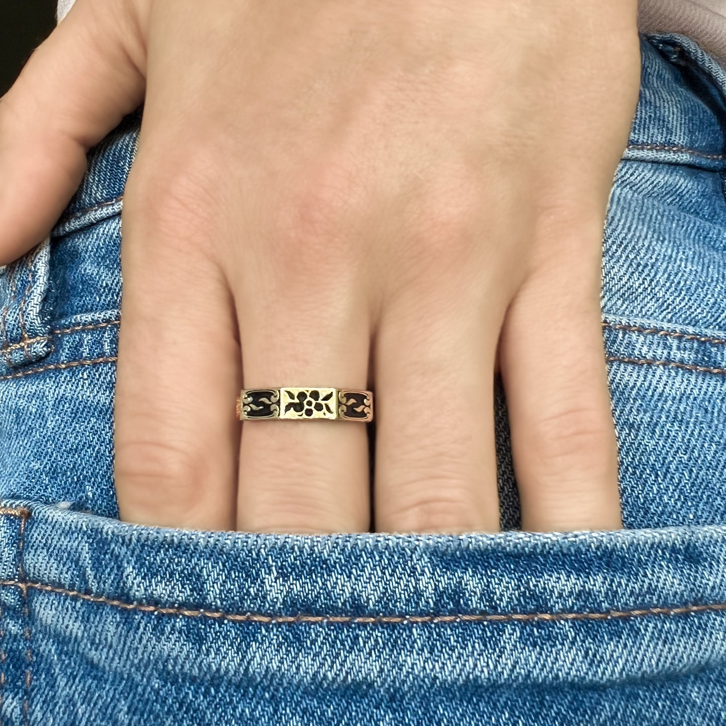 Relic Bloom Ring - Gold