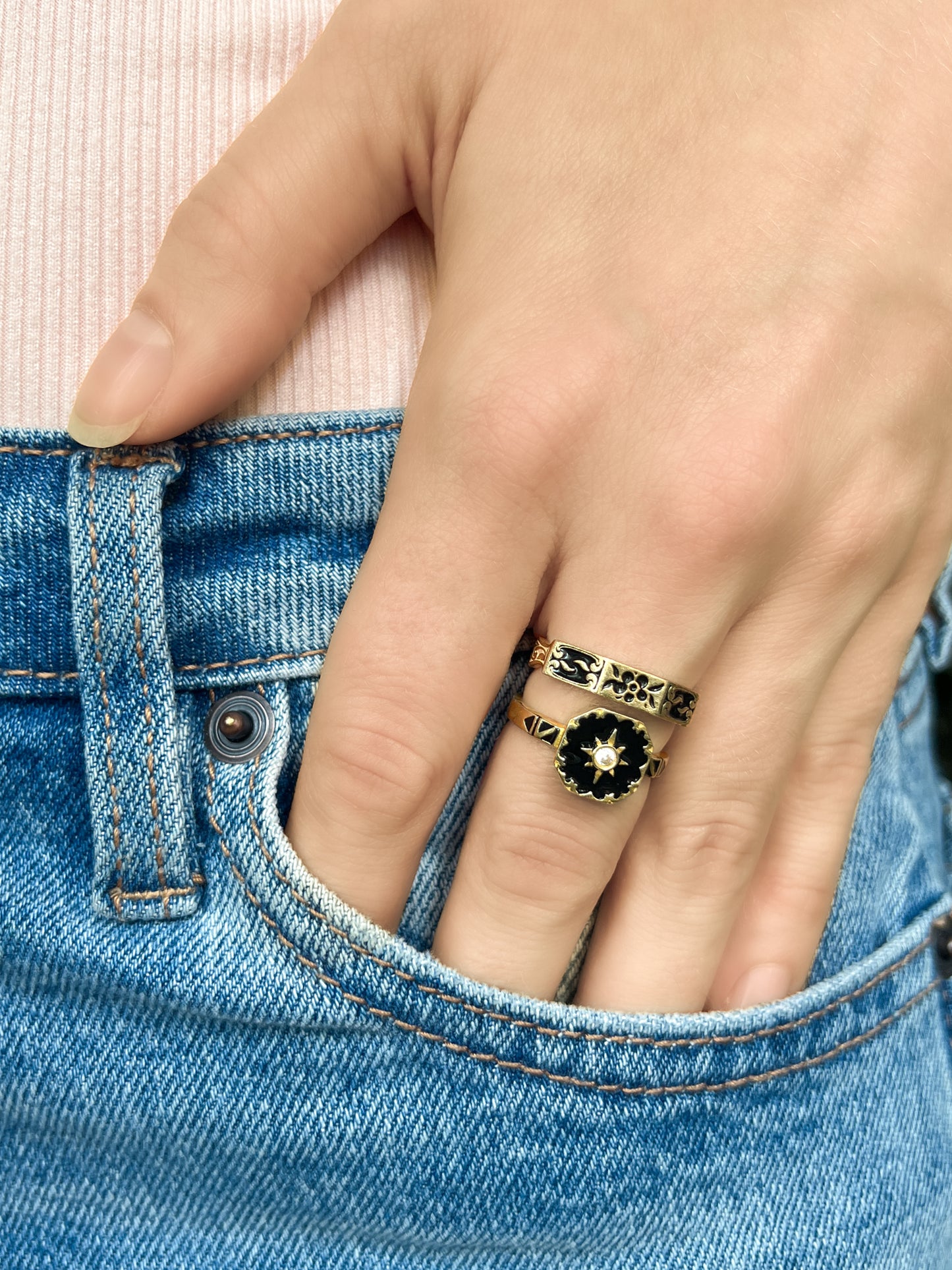 Relic Bloom Ring - Gold