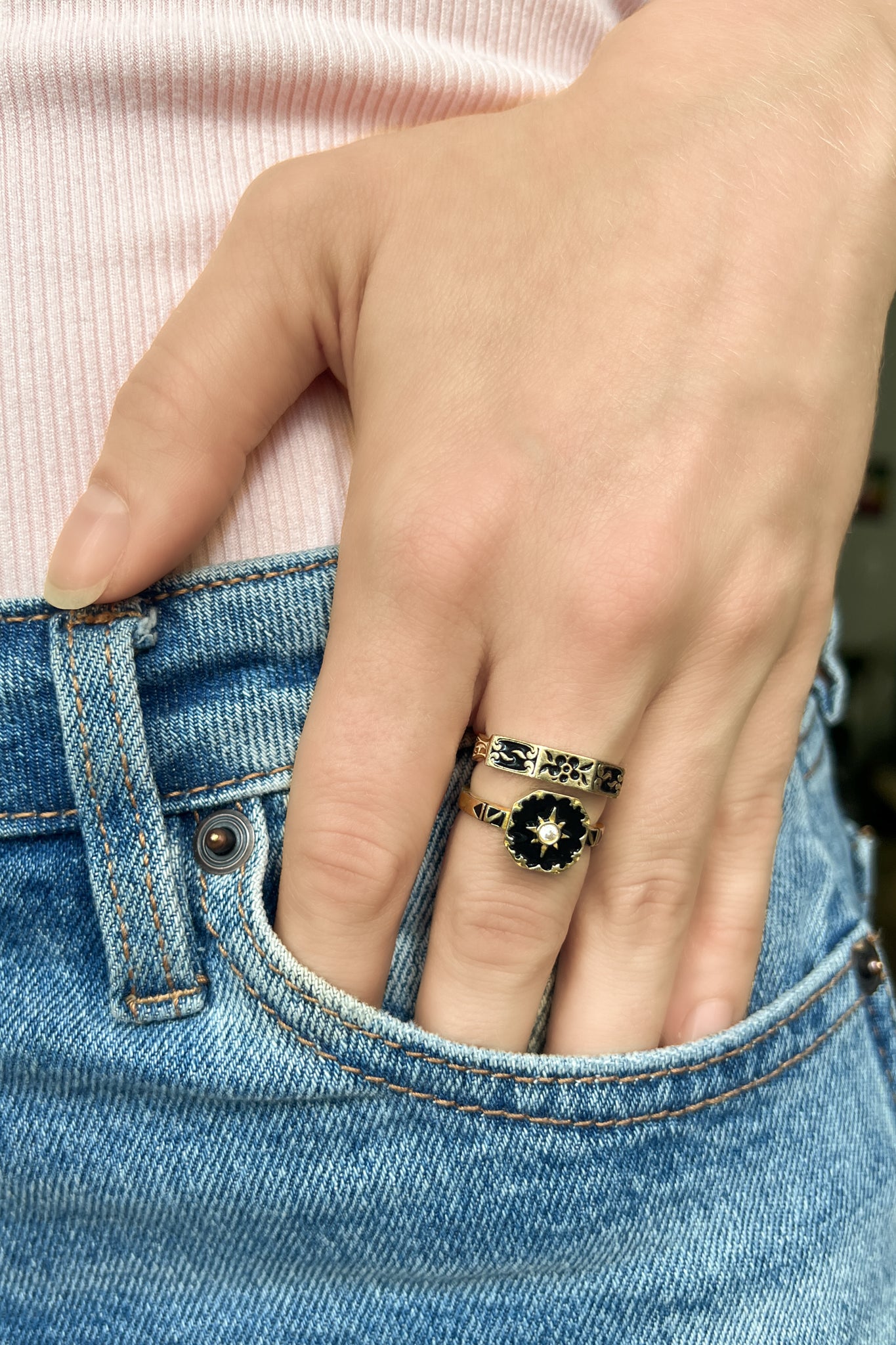 The Nocturne Ring - Gold