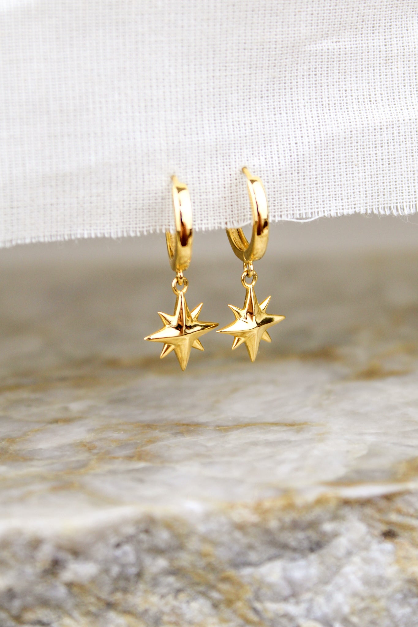 Stella Hoops - Gold