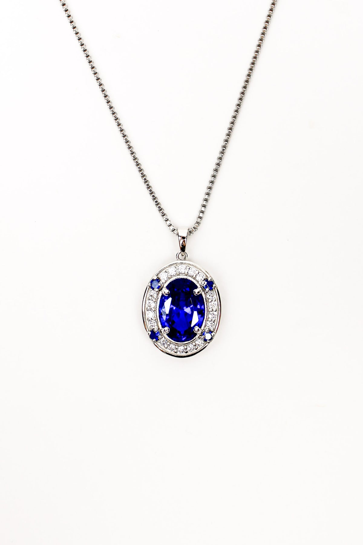 The Heartline Necklace - silver
