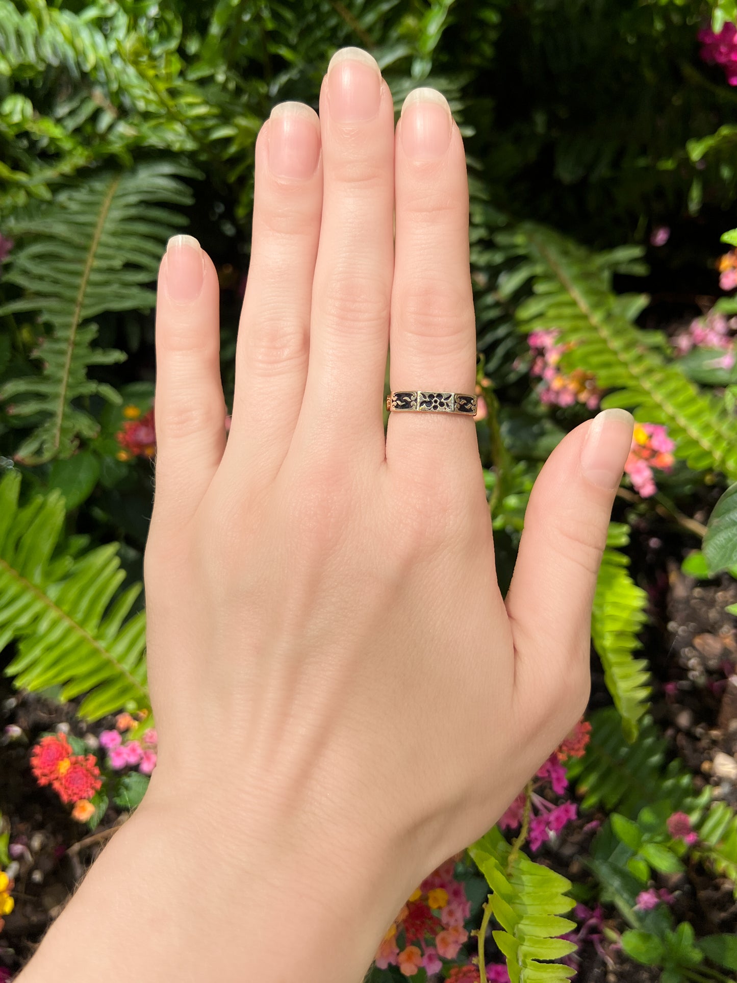Relic Bloom Ring - Gold