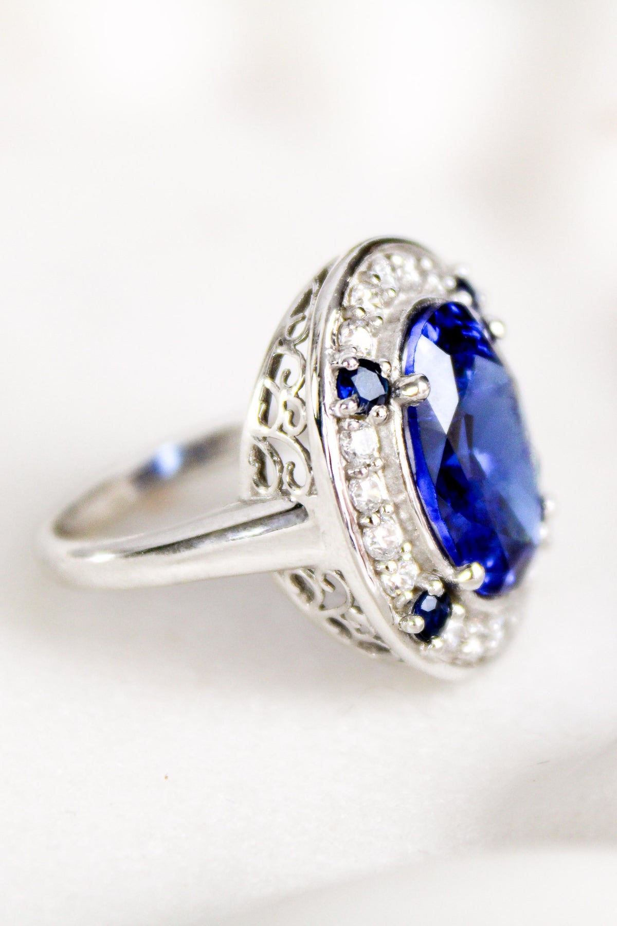 The Legacy Ring - silver
