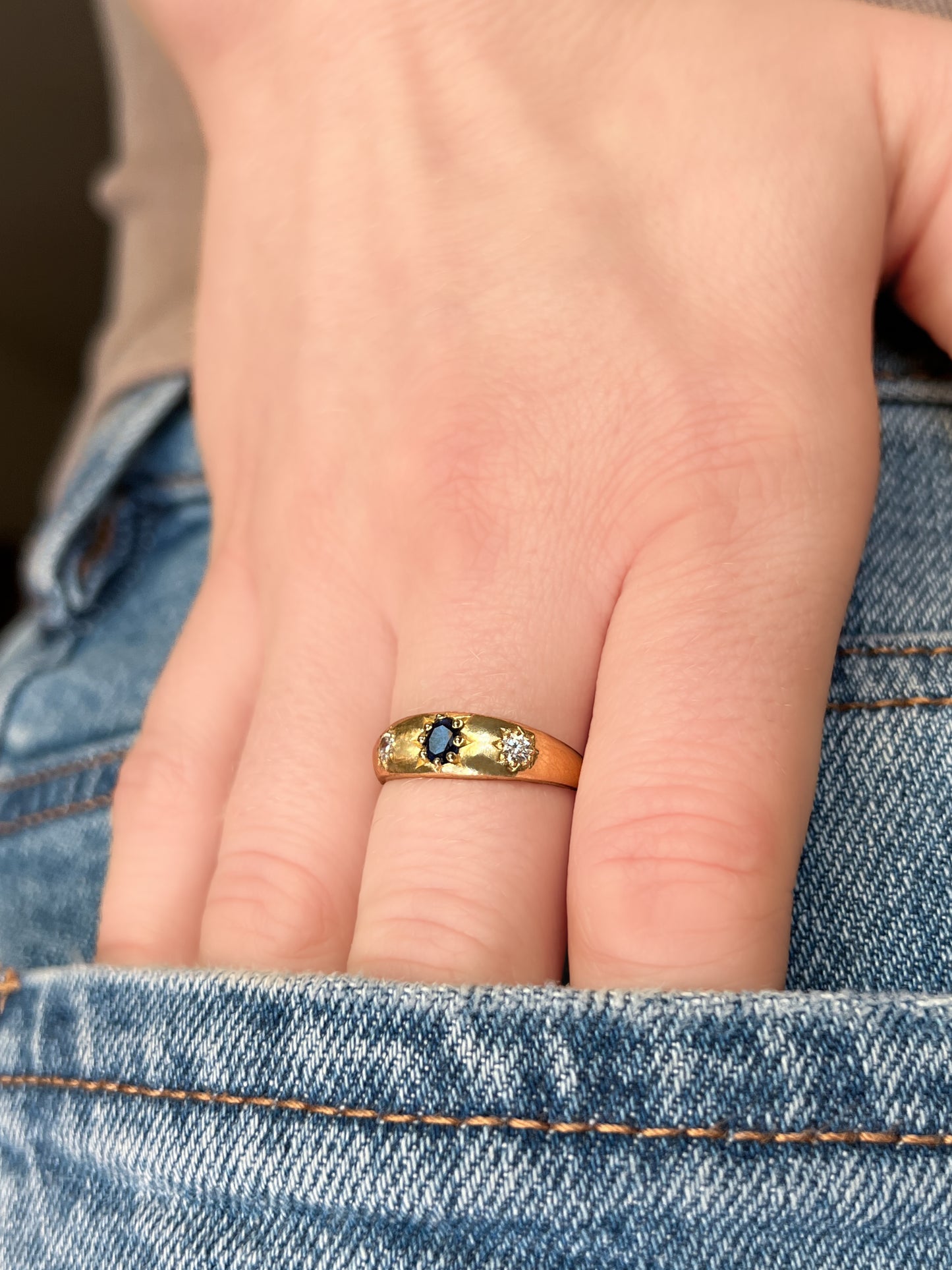 Victorian Roma Ring - Gold