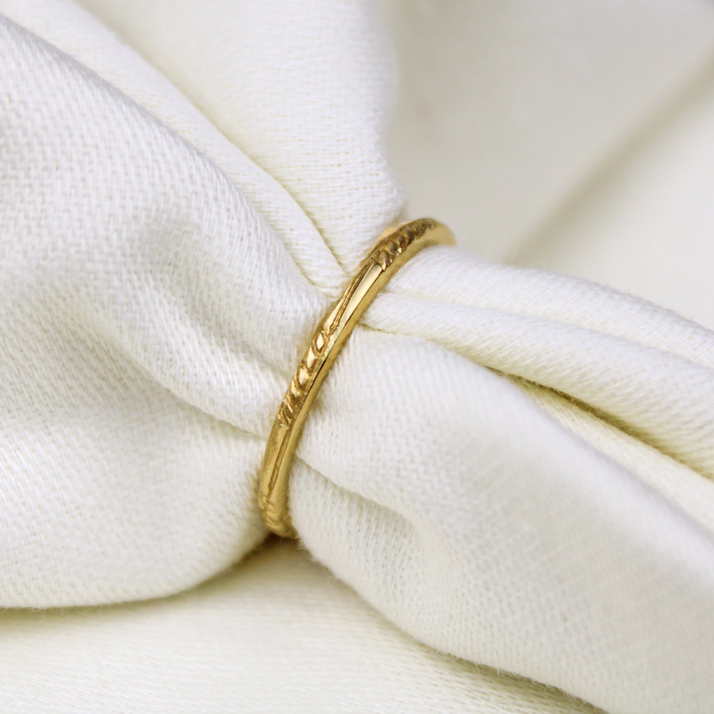 The Victorian Vine Stacker - Gold