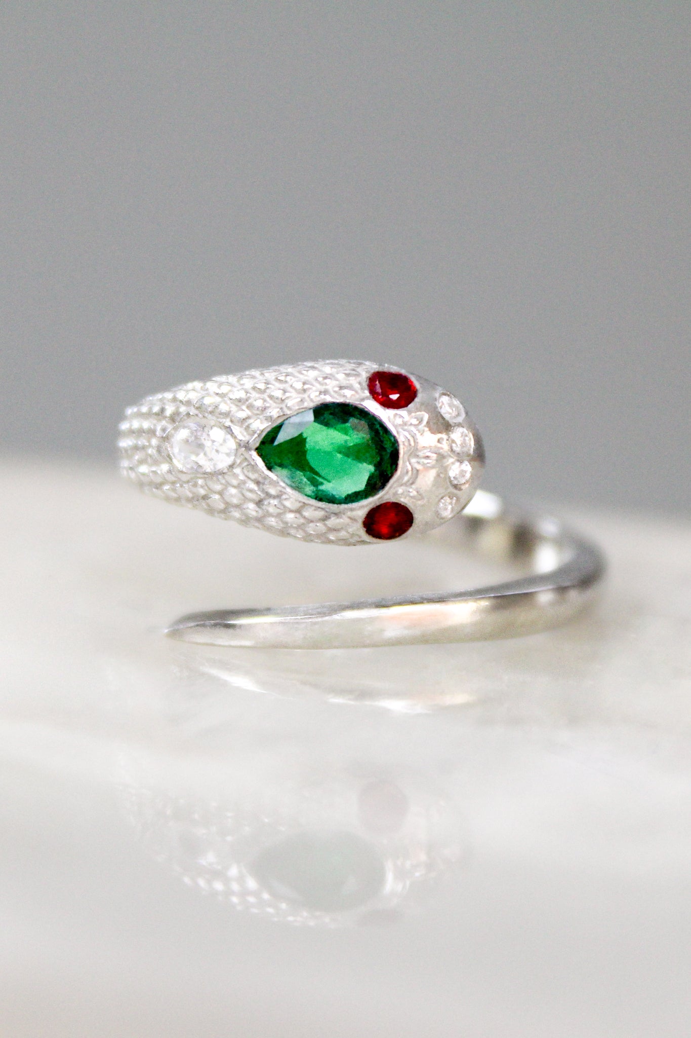 Queen Victoria's Ring - Silver