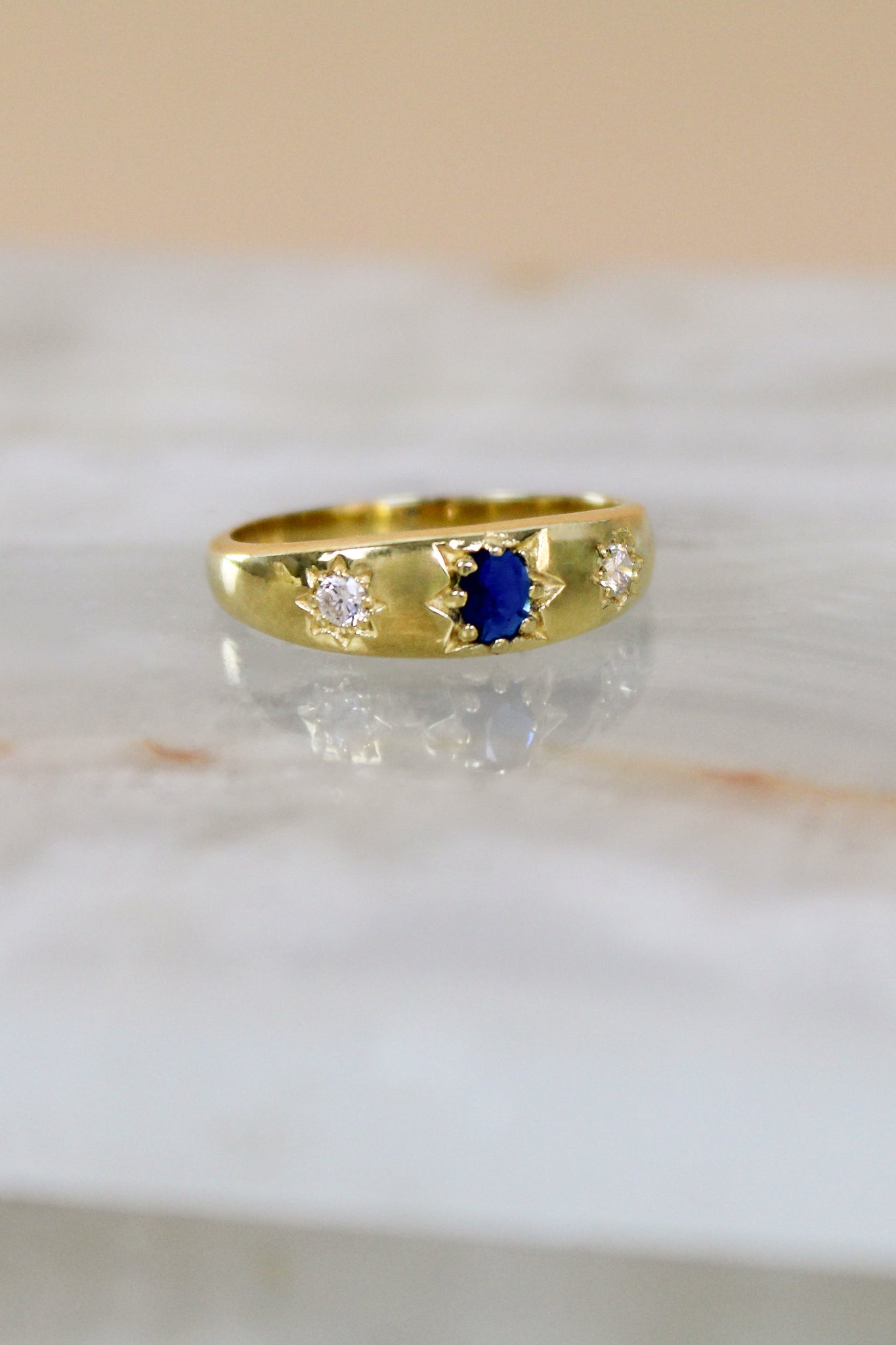 Victorian Roma Ring - Gold