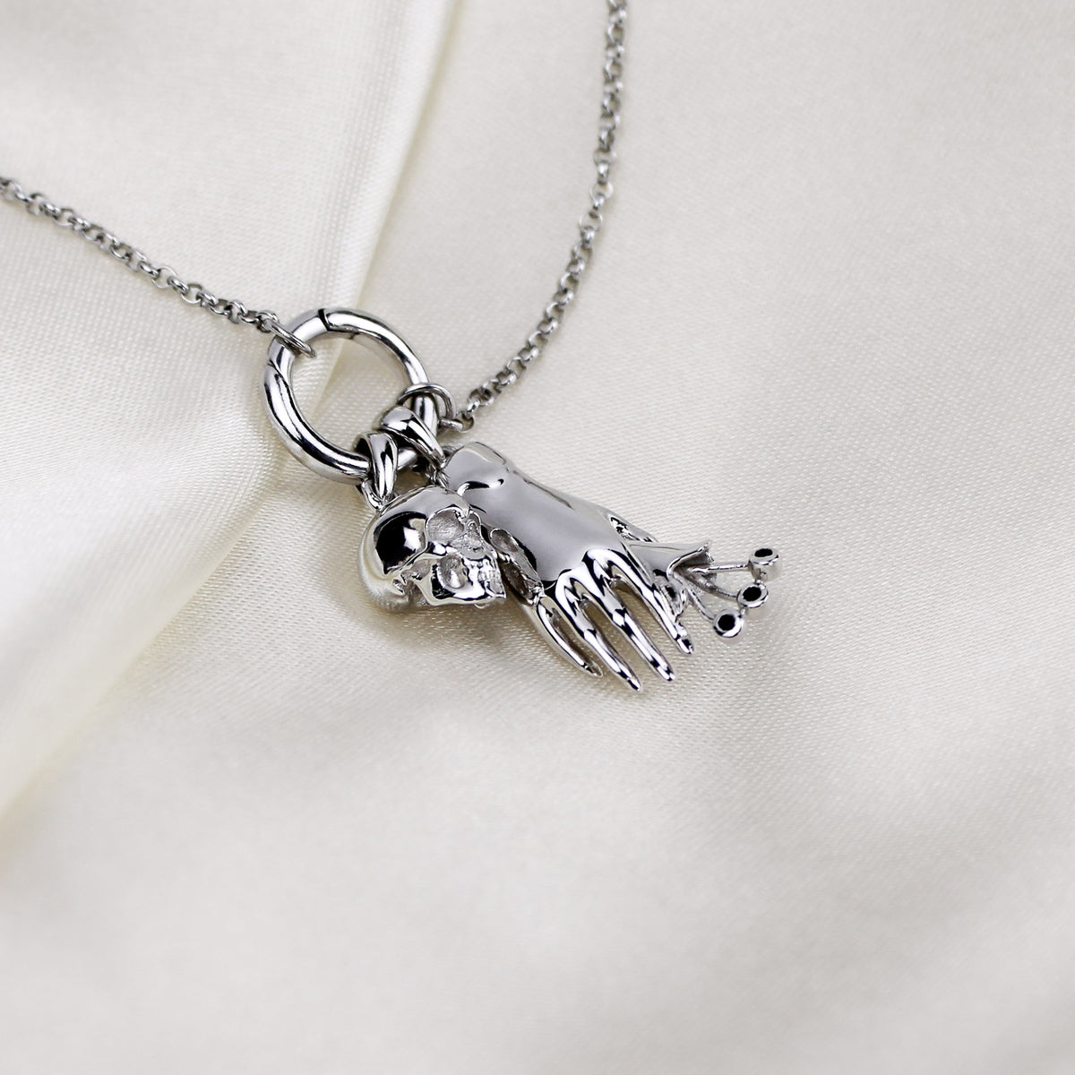 Amity Pendant - silver