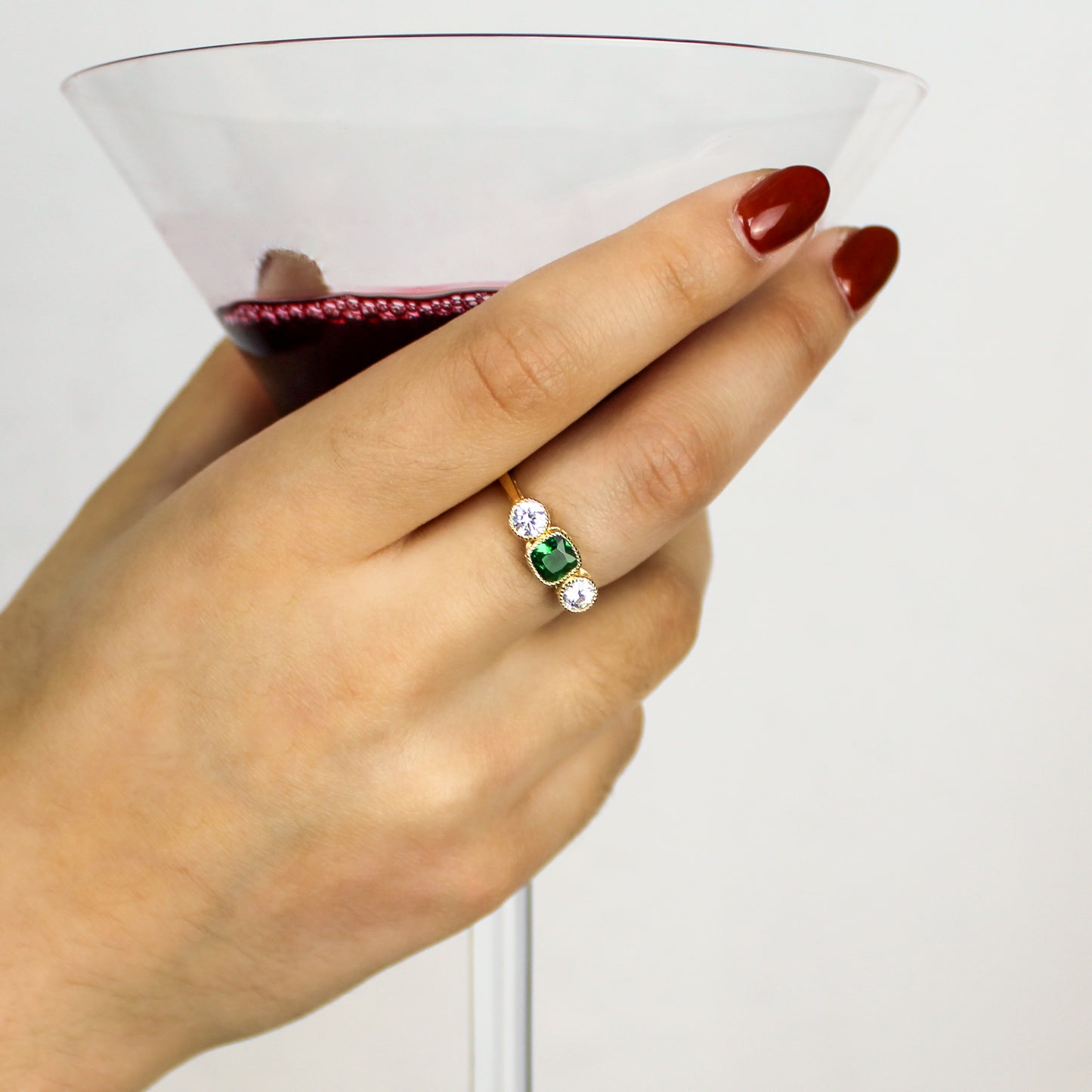 Edwardian Three-Stone Ring - Gold