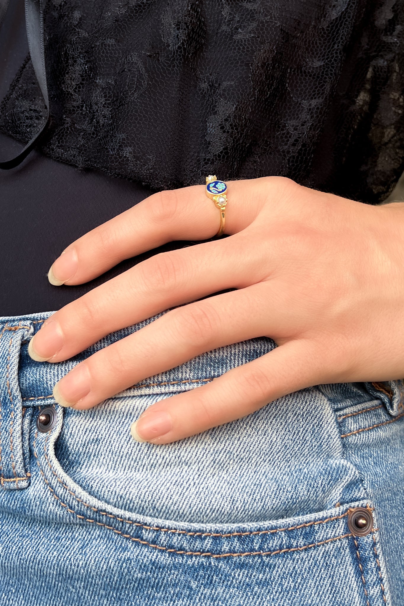 heirloom style forget me not ring