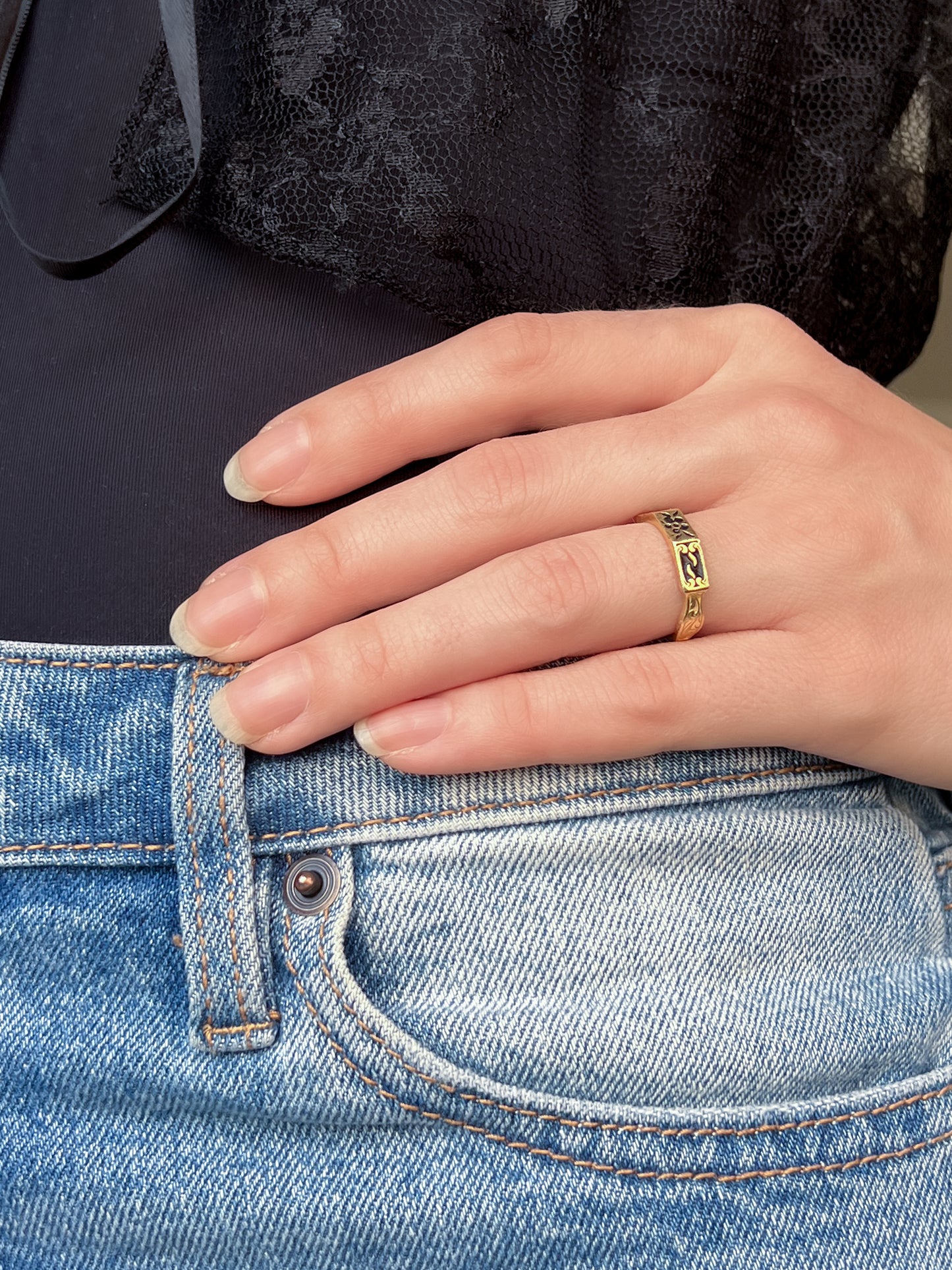 Relic Bloom Ring - Gold