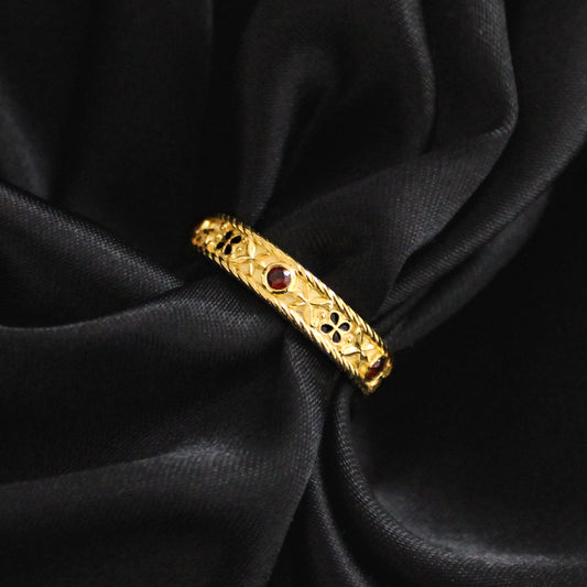 Requiem Ring - gold