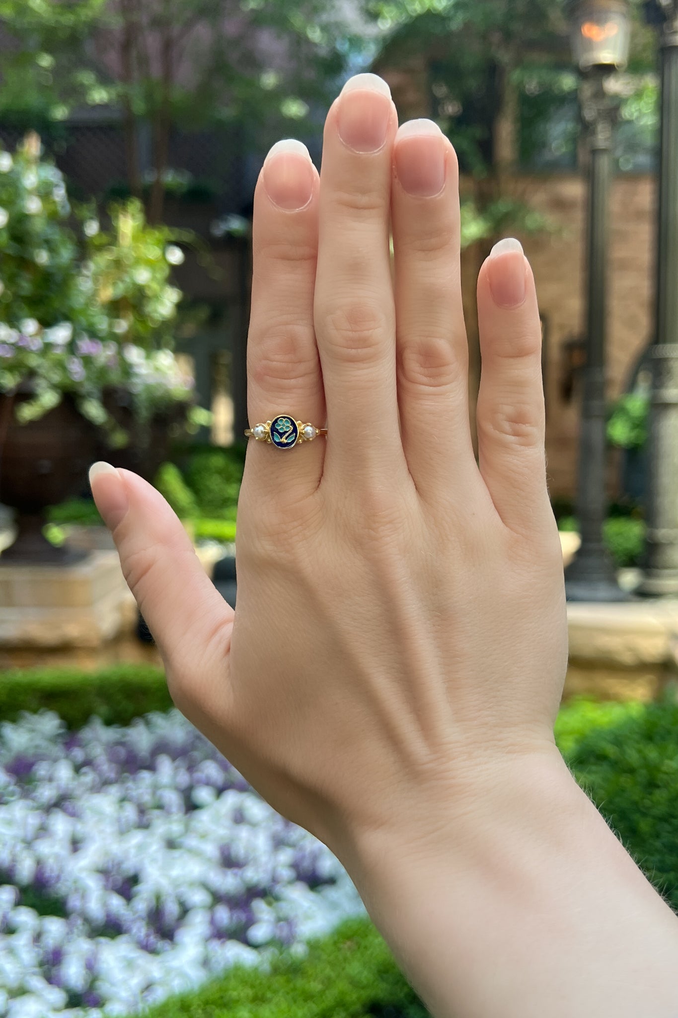 vintage flower memory ring gold