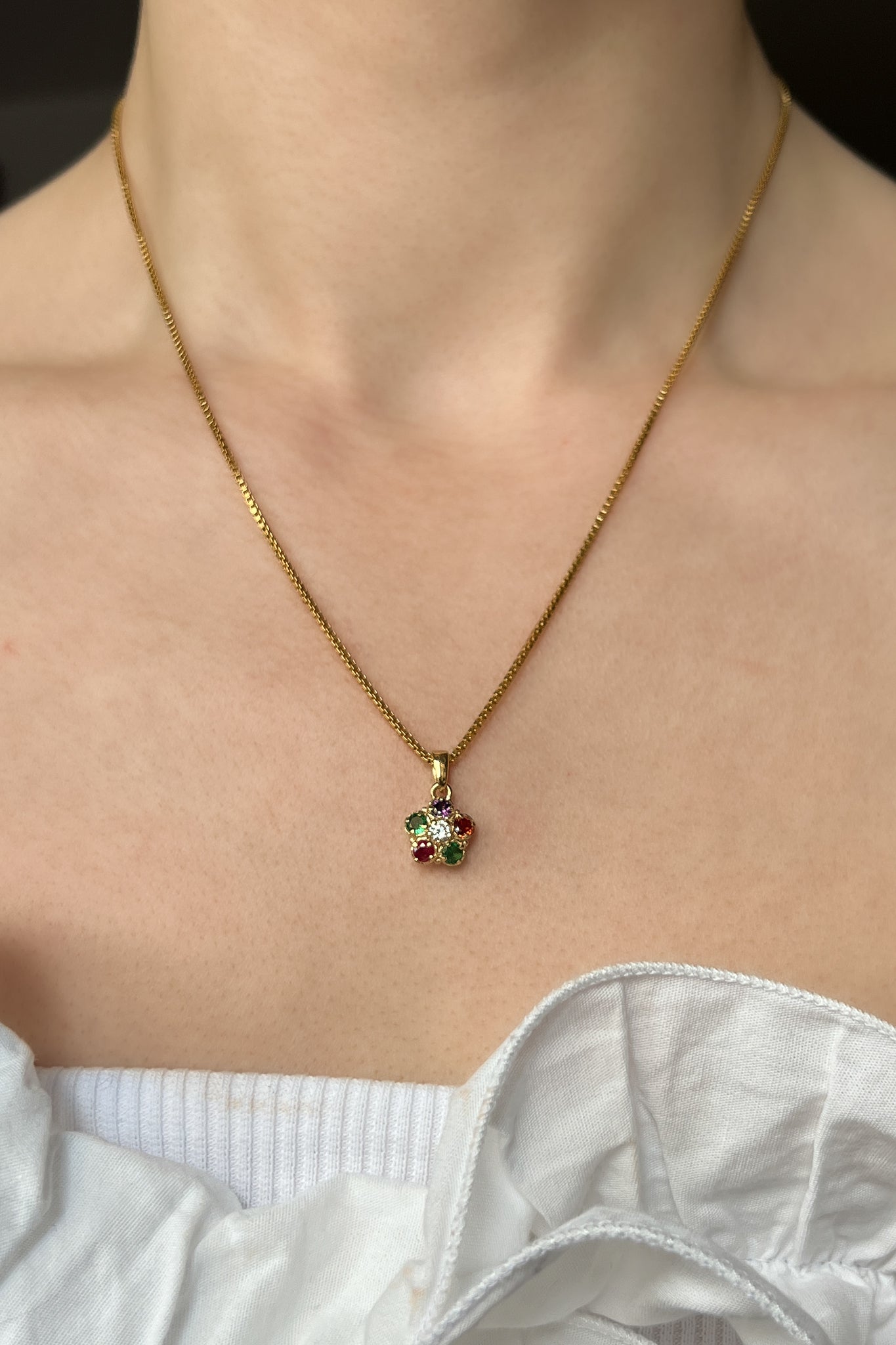 Regard Bloom Necklace - Gold