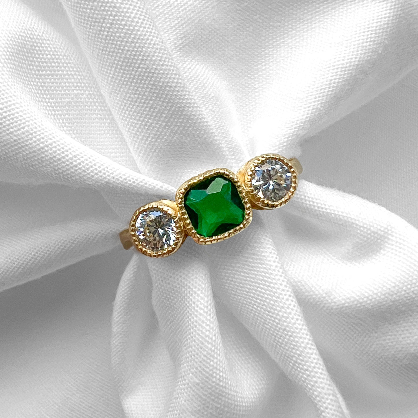 Three-Stone Edwardian Ring - Gold