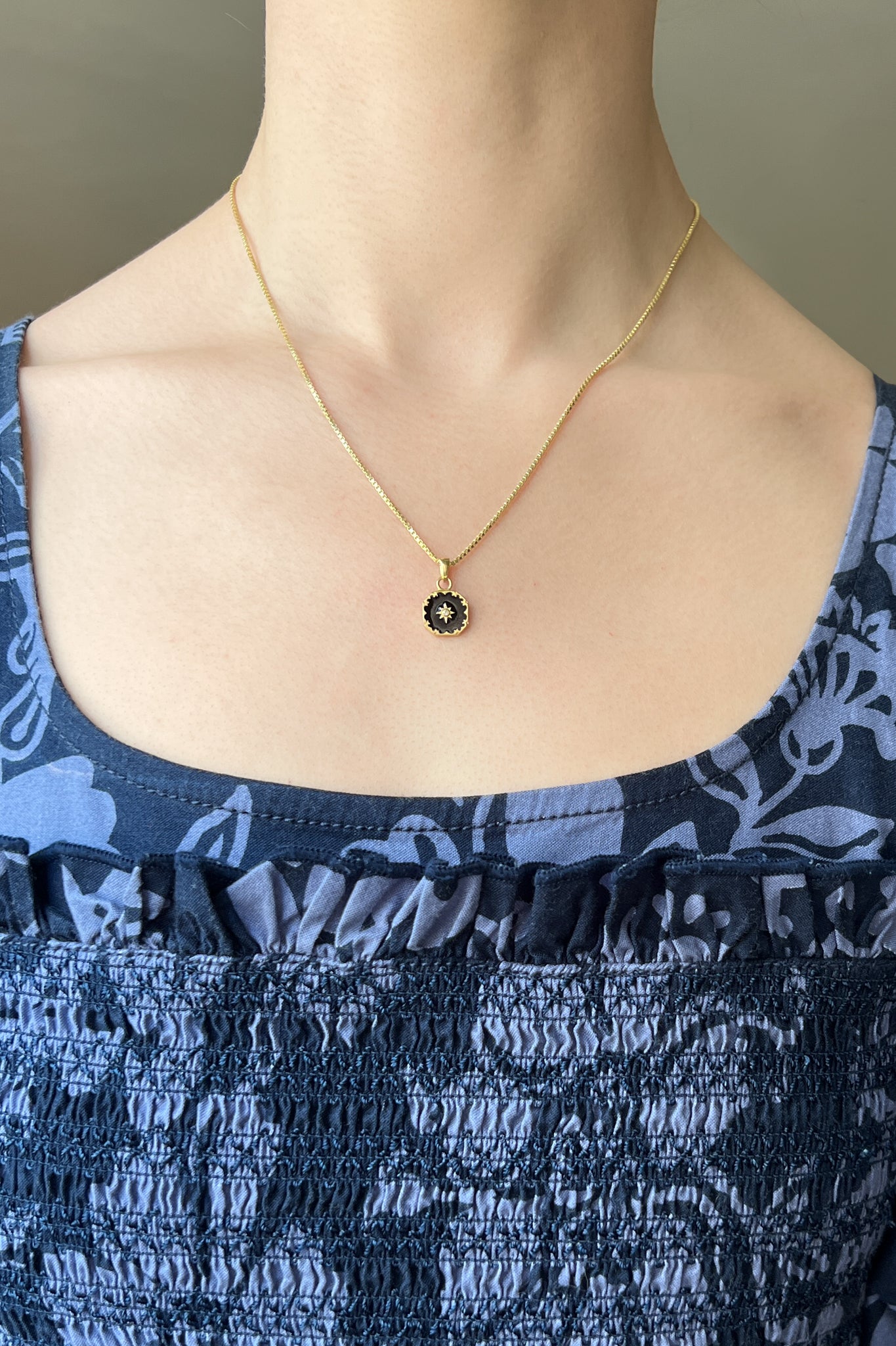 mourning jewelry for women
