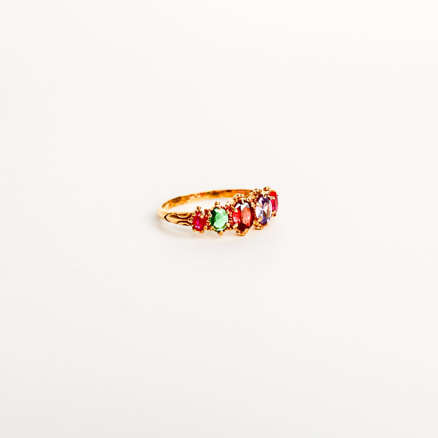 Crowned Jewel Ring - gold