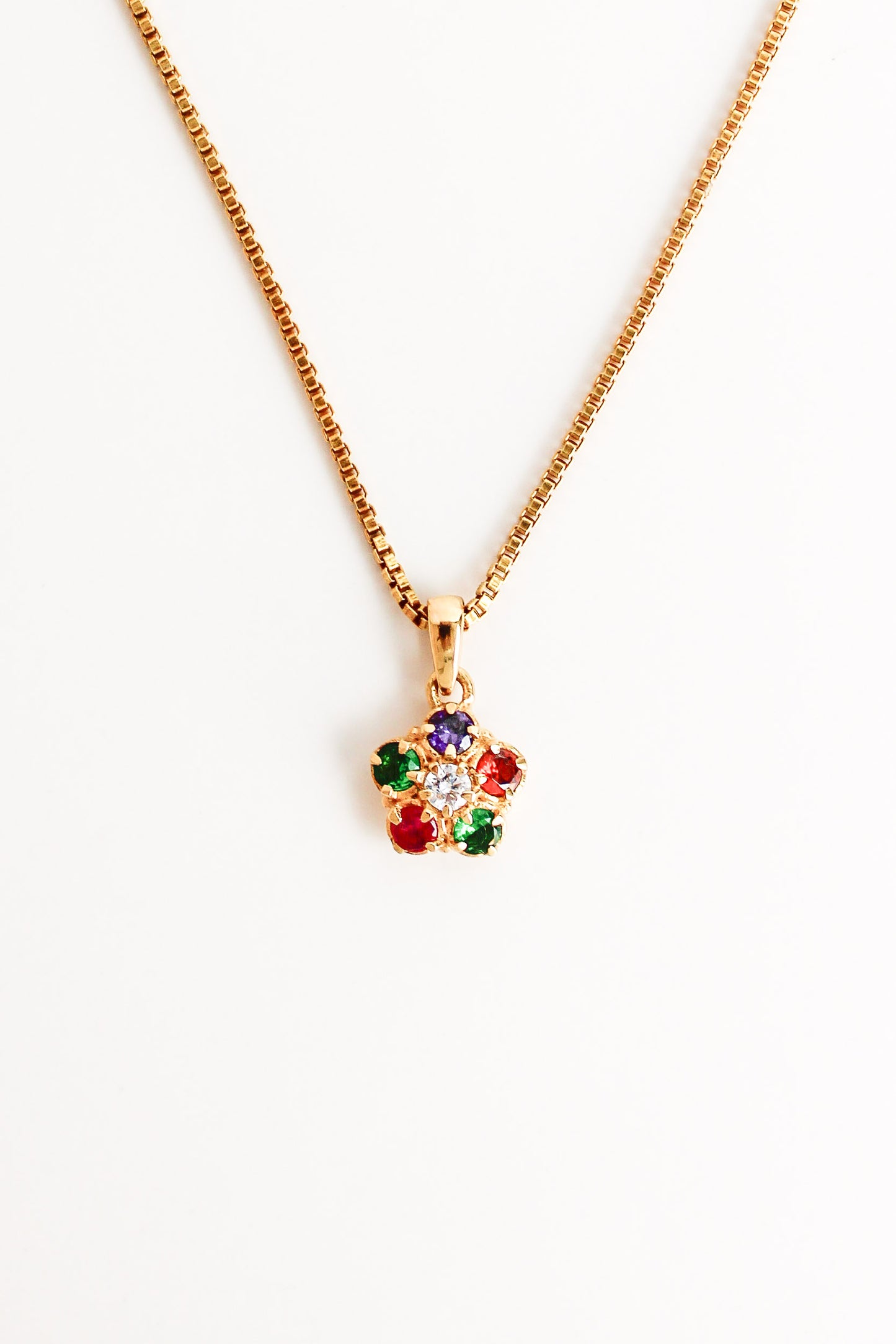 Regard Bloom Necklace - gold
