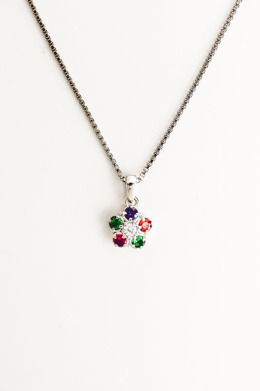 Regard Bloom Necklace - silver
