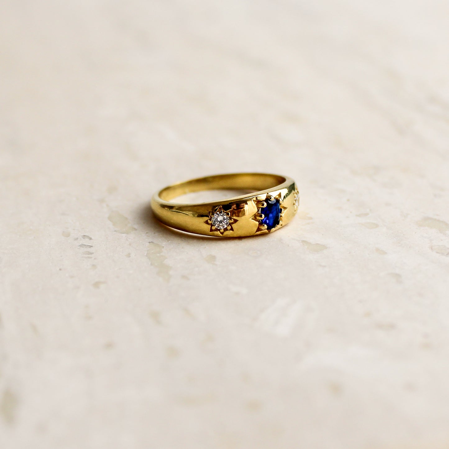 Victorian Roma Ring - Gold