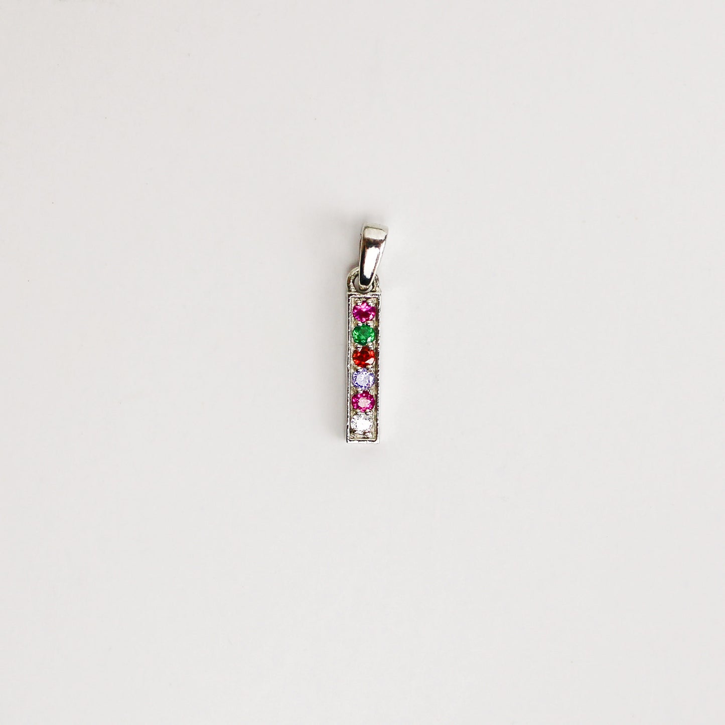 Regard Pendant - Silver