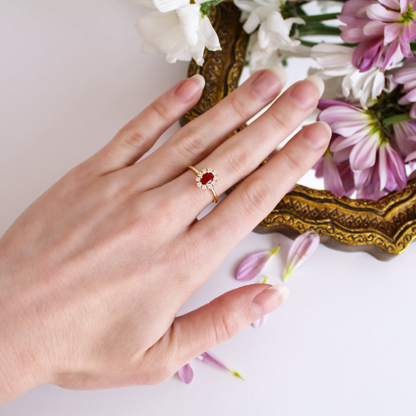 The Edwardian Garnet Cluster Ring Mini - Gold