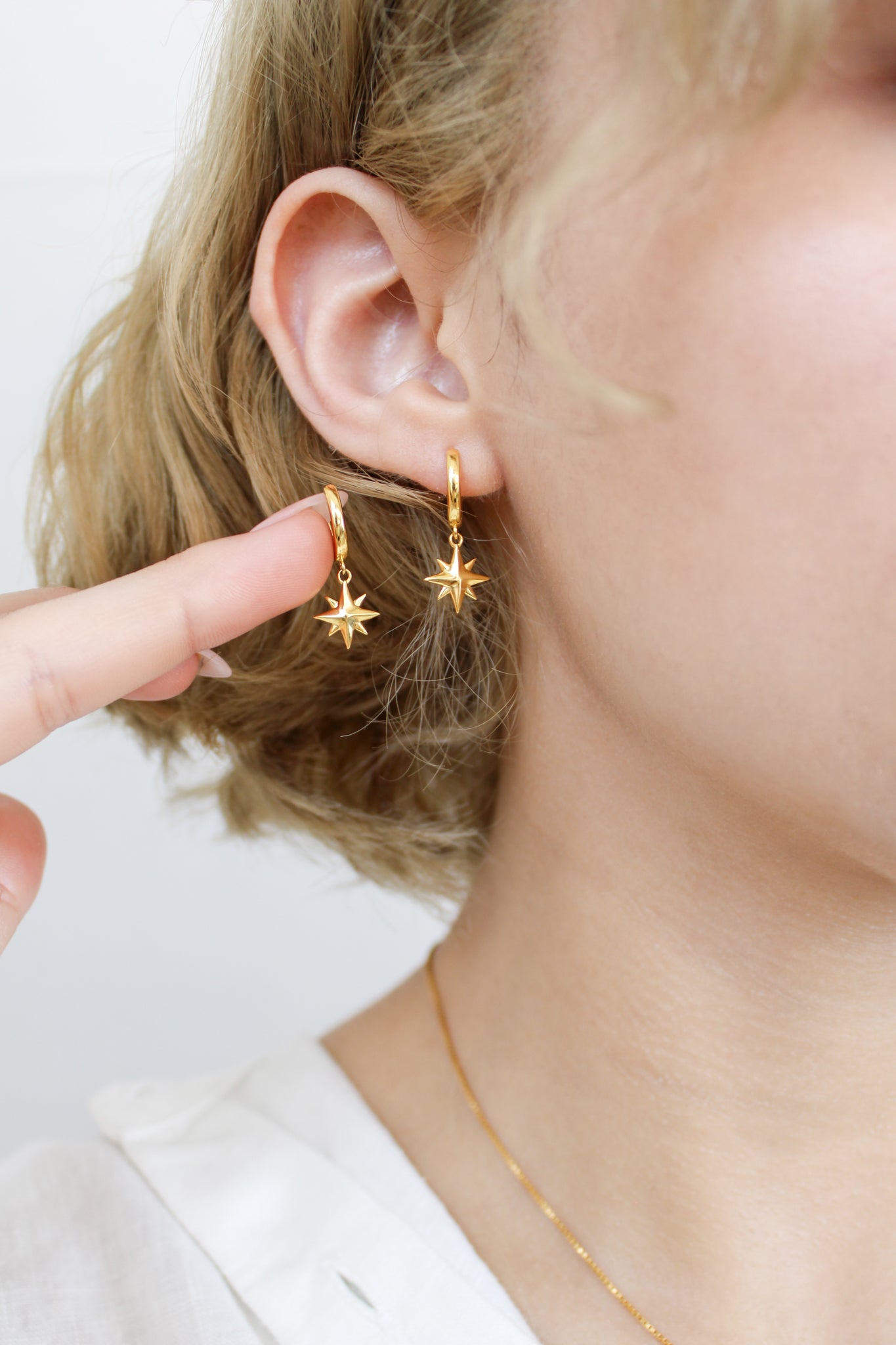 Stella Hoops - Gold